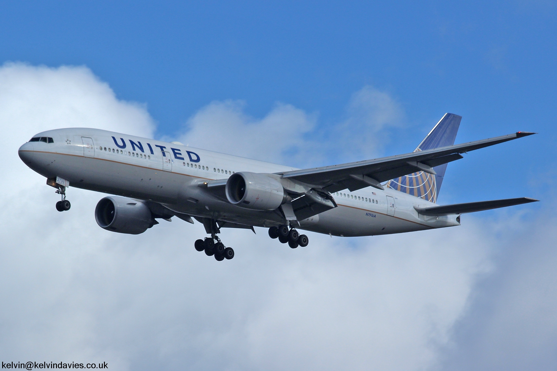 United Airlines 777 N791UA