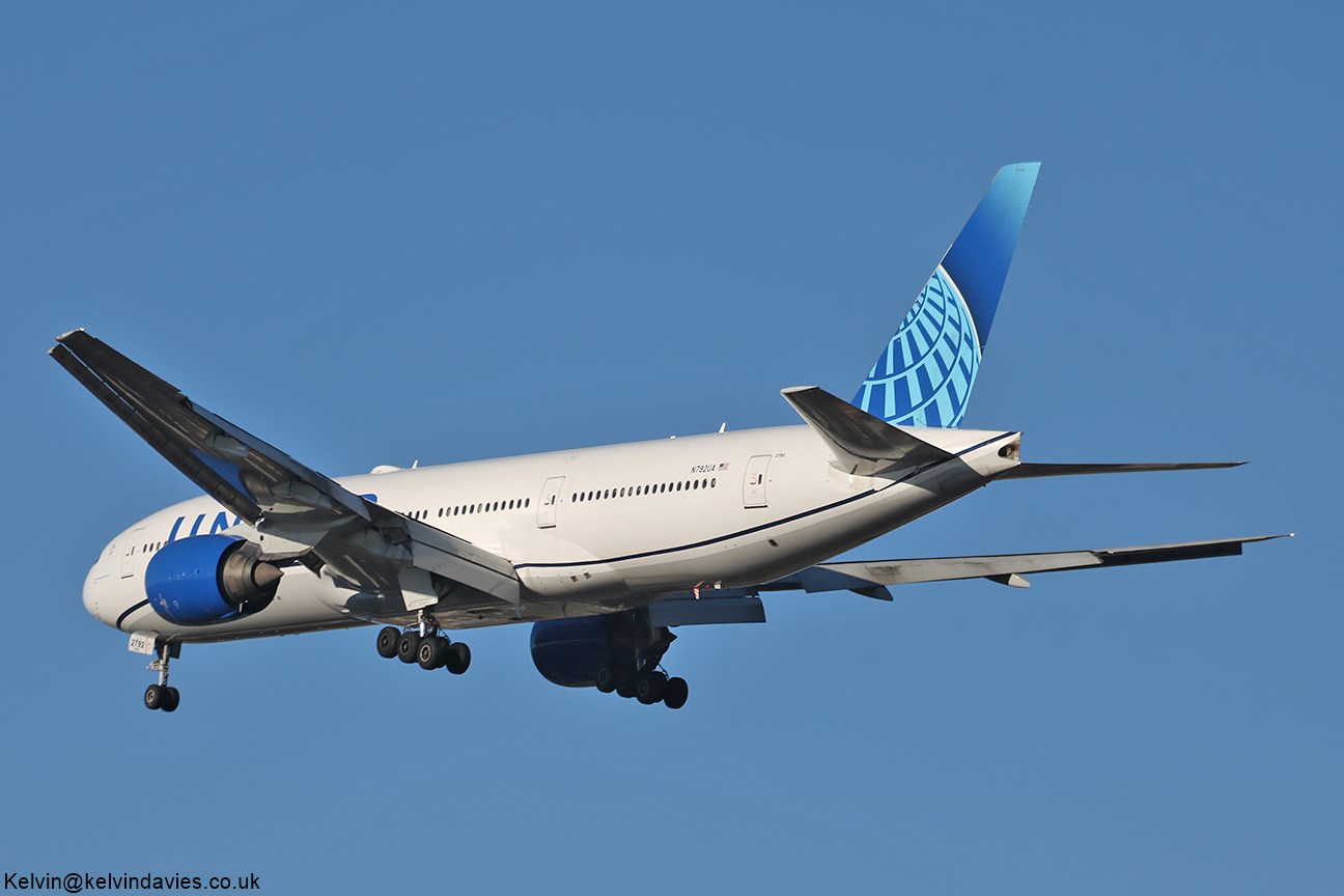 United Airlines 777 N792UA