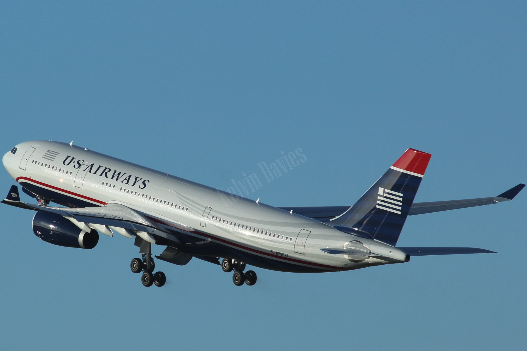 US Airways A330 N290AY