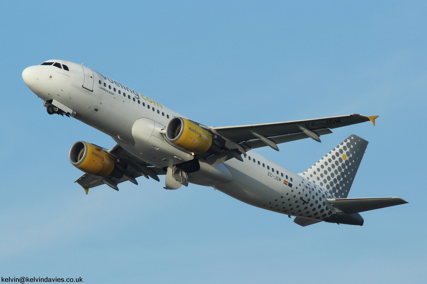 Vueling Airlines A320 EC-JGM