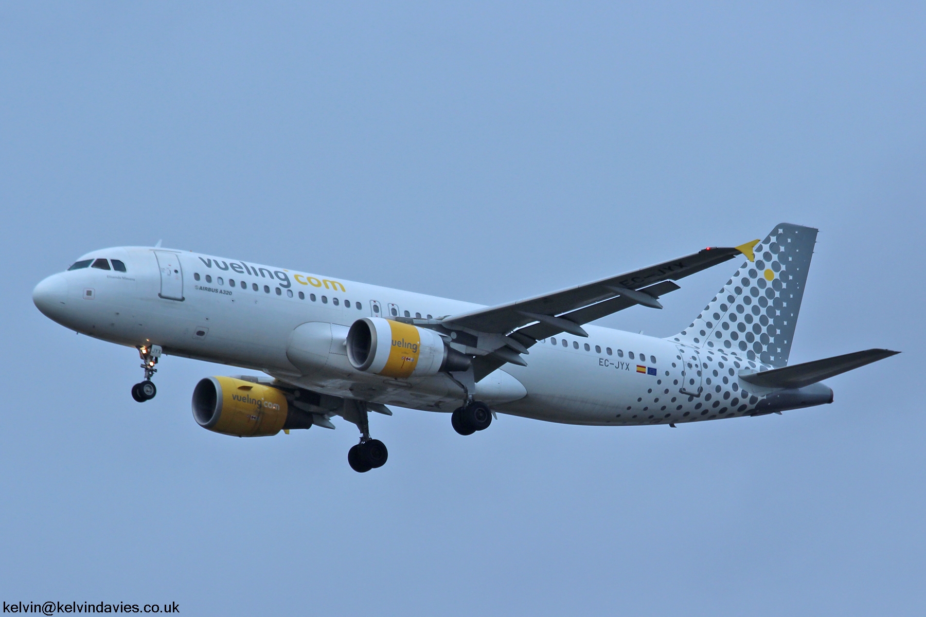 Vueling Airlines A320 EC-JYX