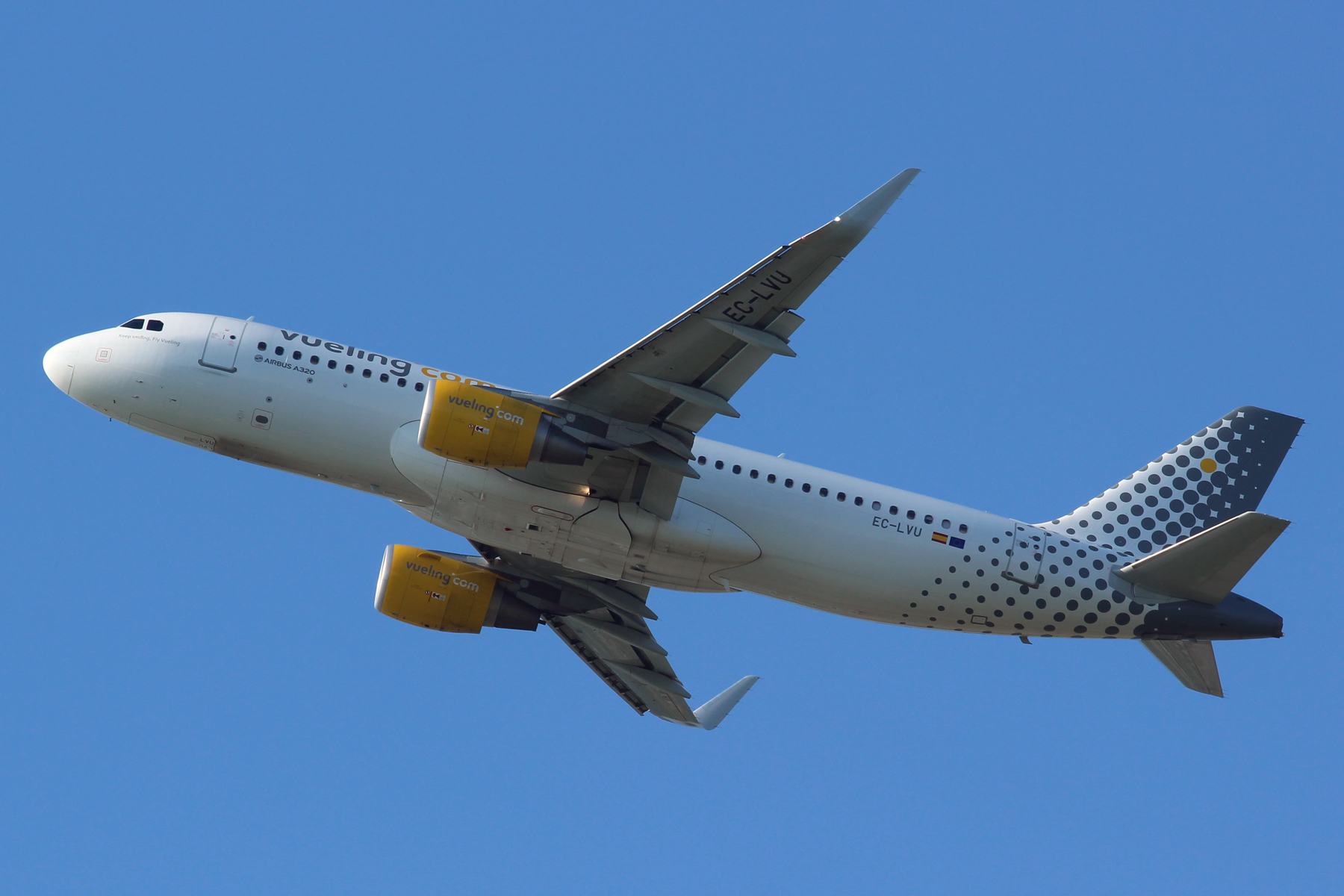 Vueling Airlines A320 EC-LVU