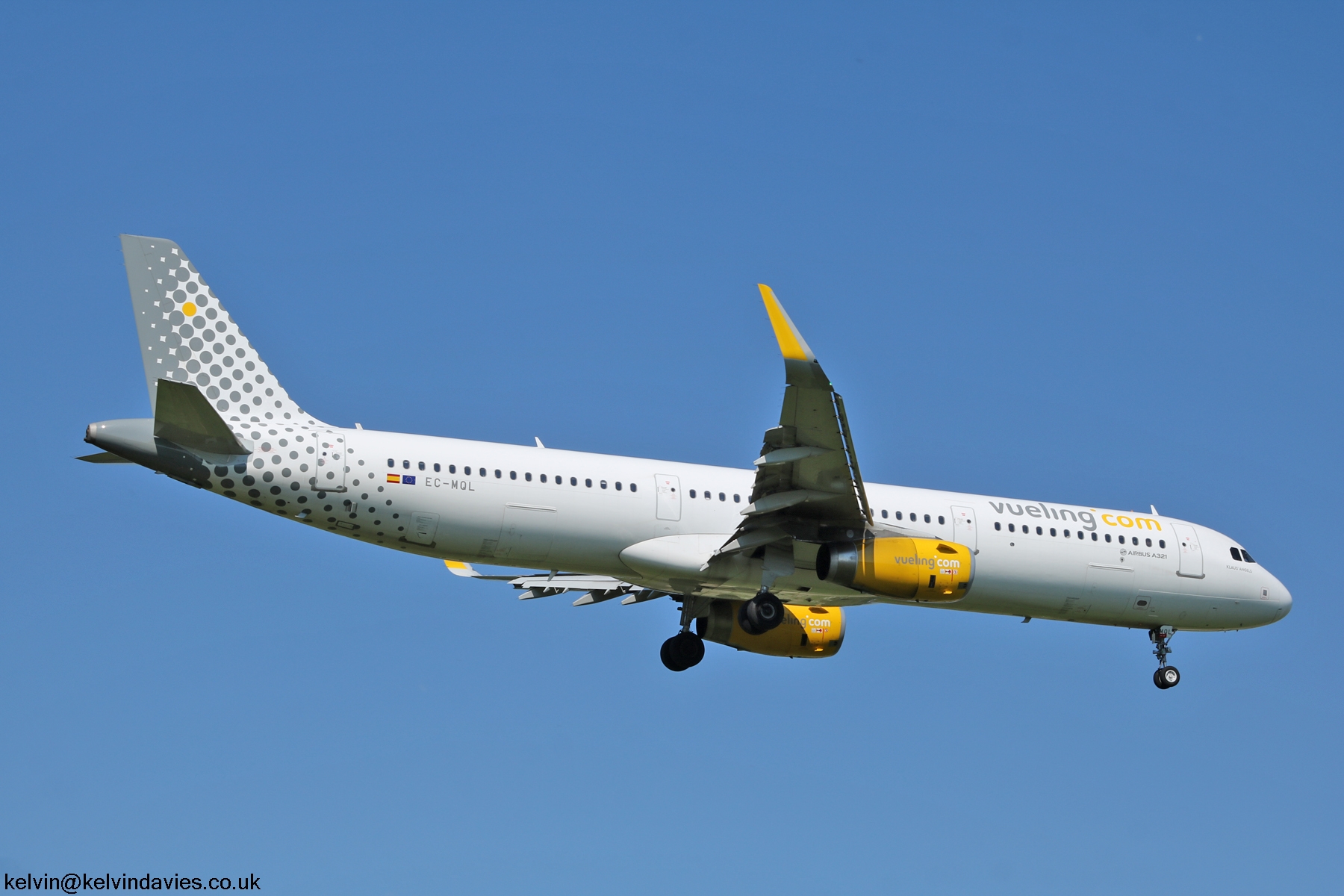 Vueling Airlines A321 EC-MQL