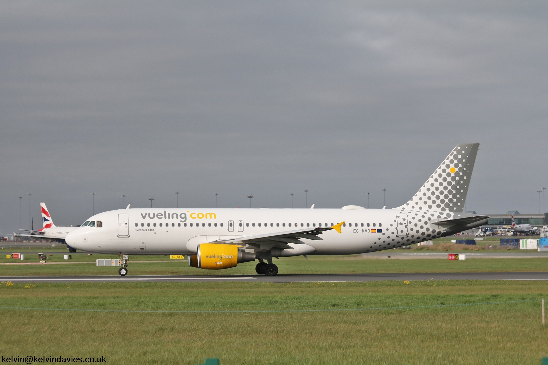 Vueling Airlines A320 EC-MVO