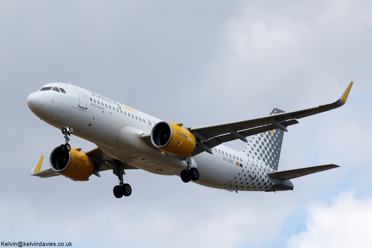 Vueling Airlines A320NEO EC-NDC