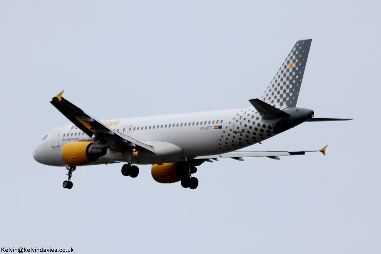 Vueling Airlines A320 EC-OFH