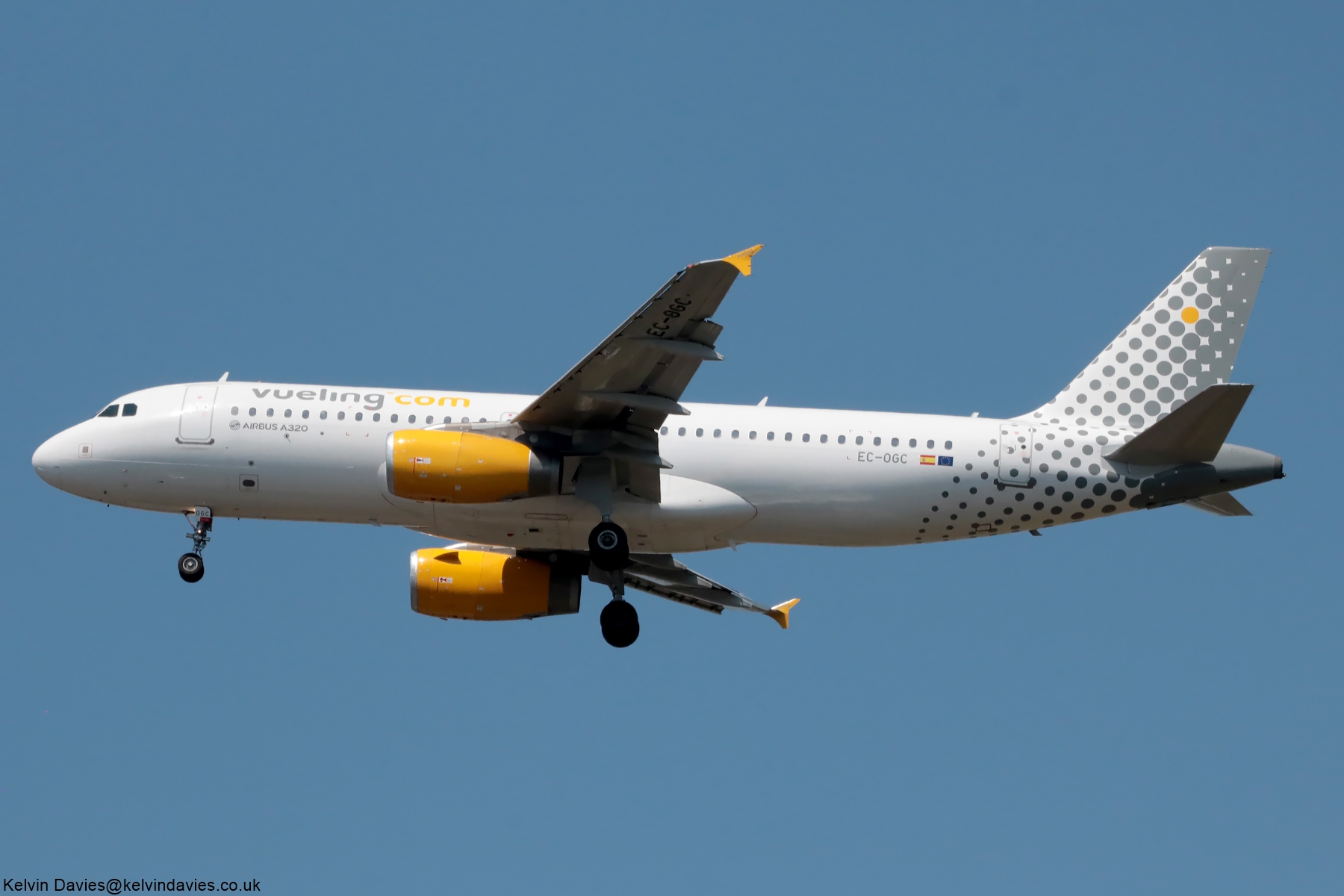 Vueling Airlines A320 EC-OGC
