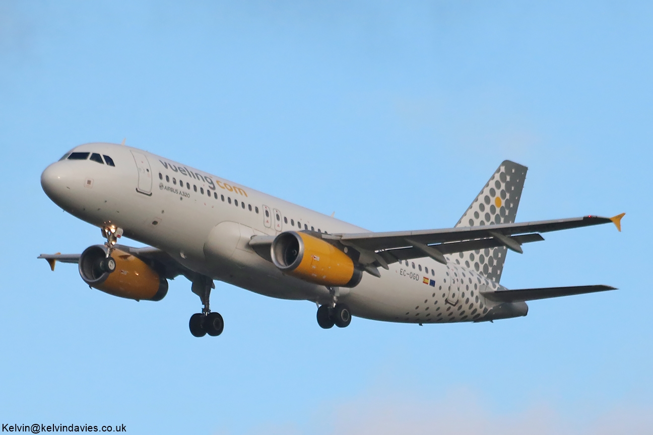 Vueling Airlines A320 EC-OGD
