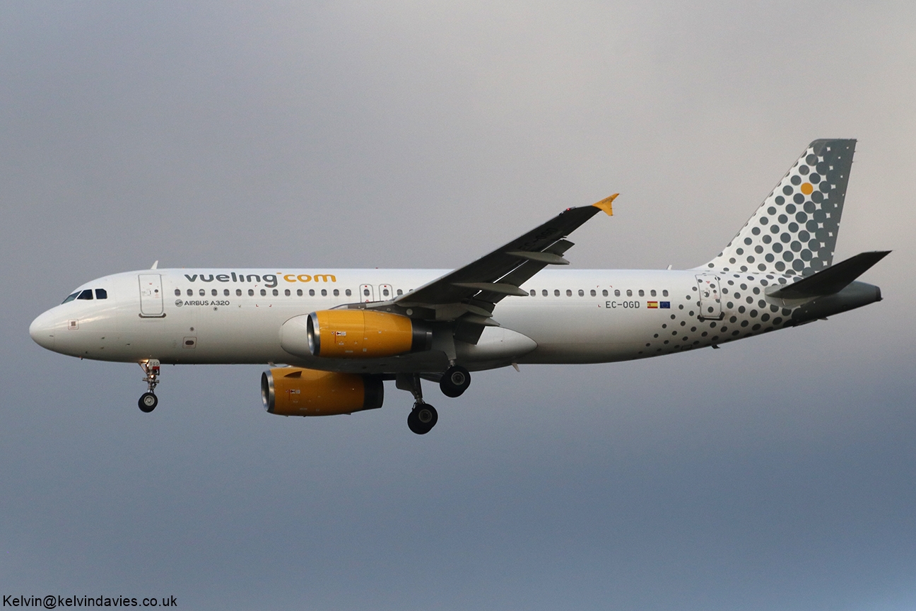 Vueling Airlines A320 EC-OGD
