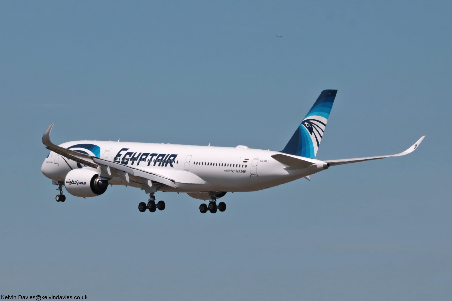 Egyptair A350 SU-GGJ