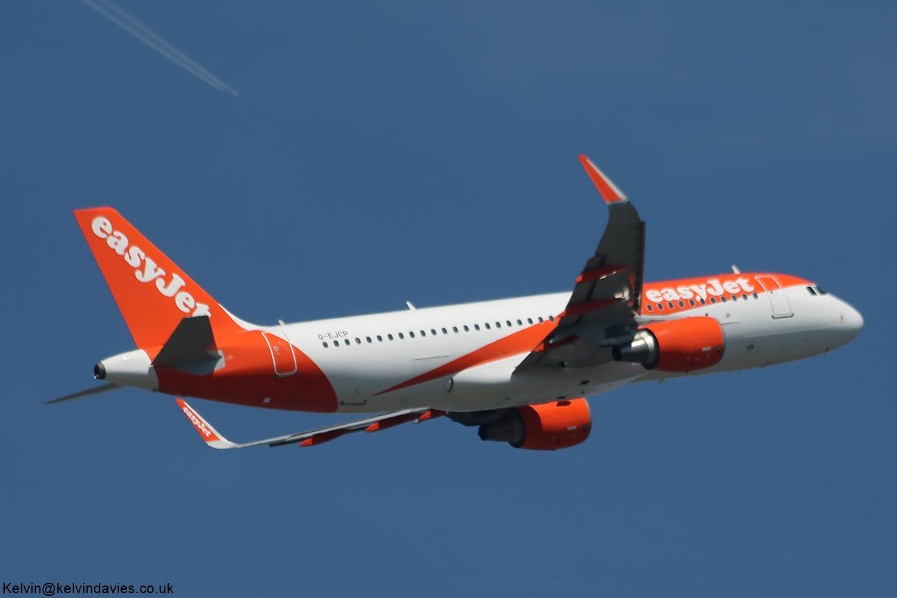 EasyJet UK A320 G-EJCP