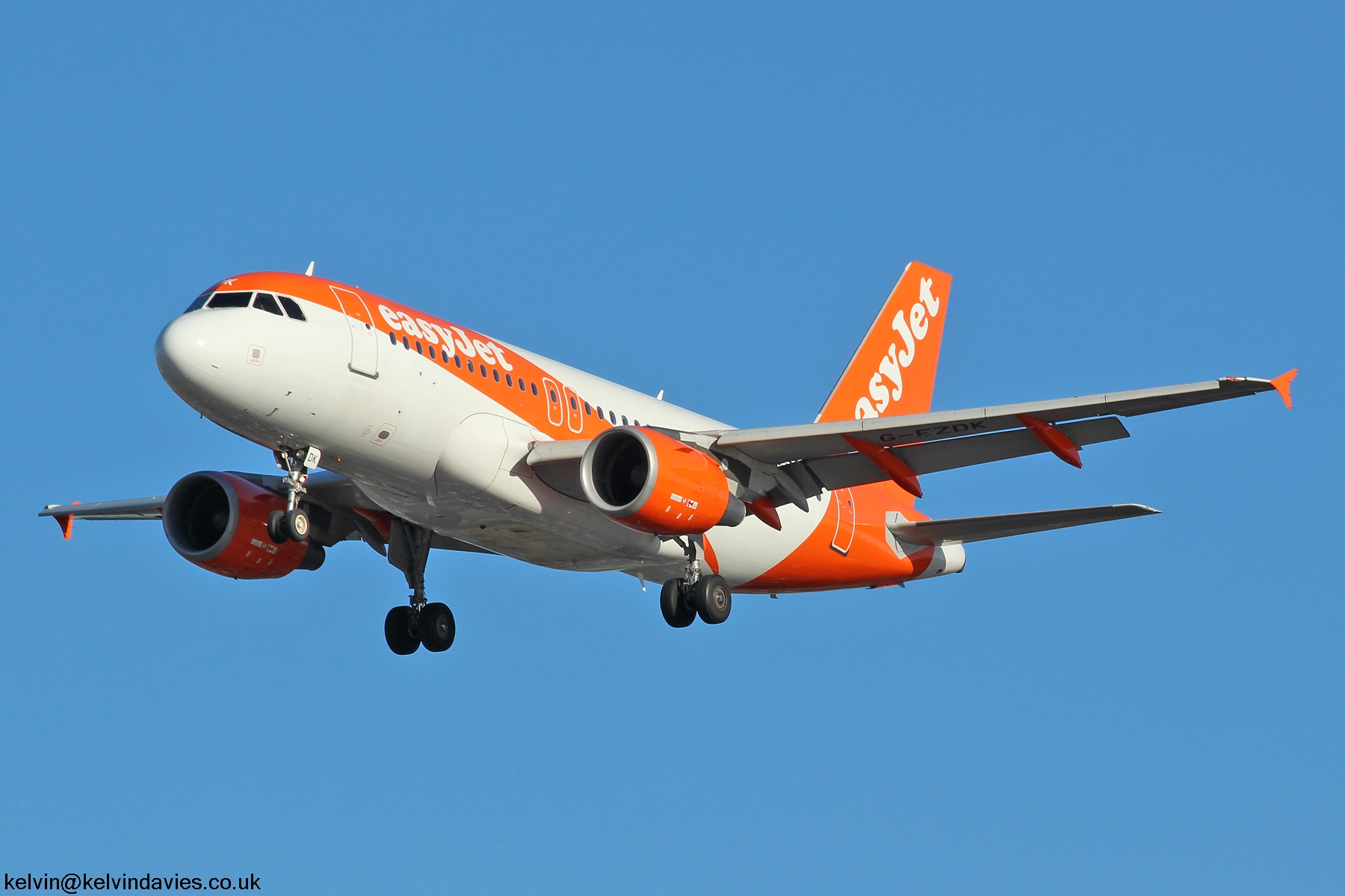 Easyjet A319 G-EZDK