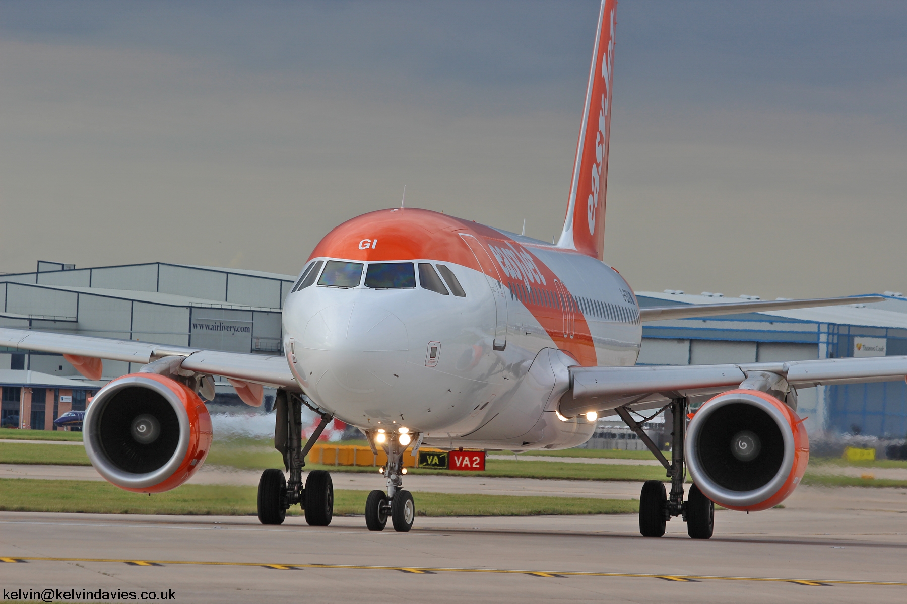 Easyjet A319 G-EZGI