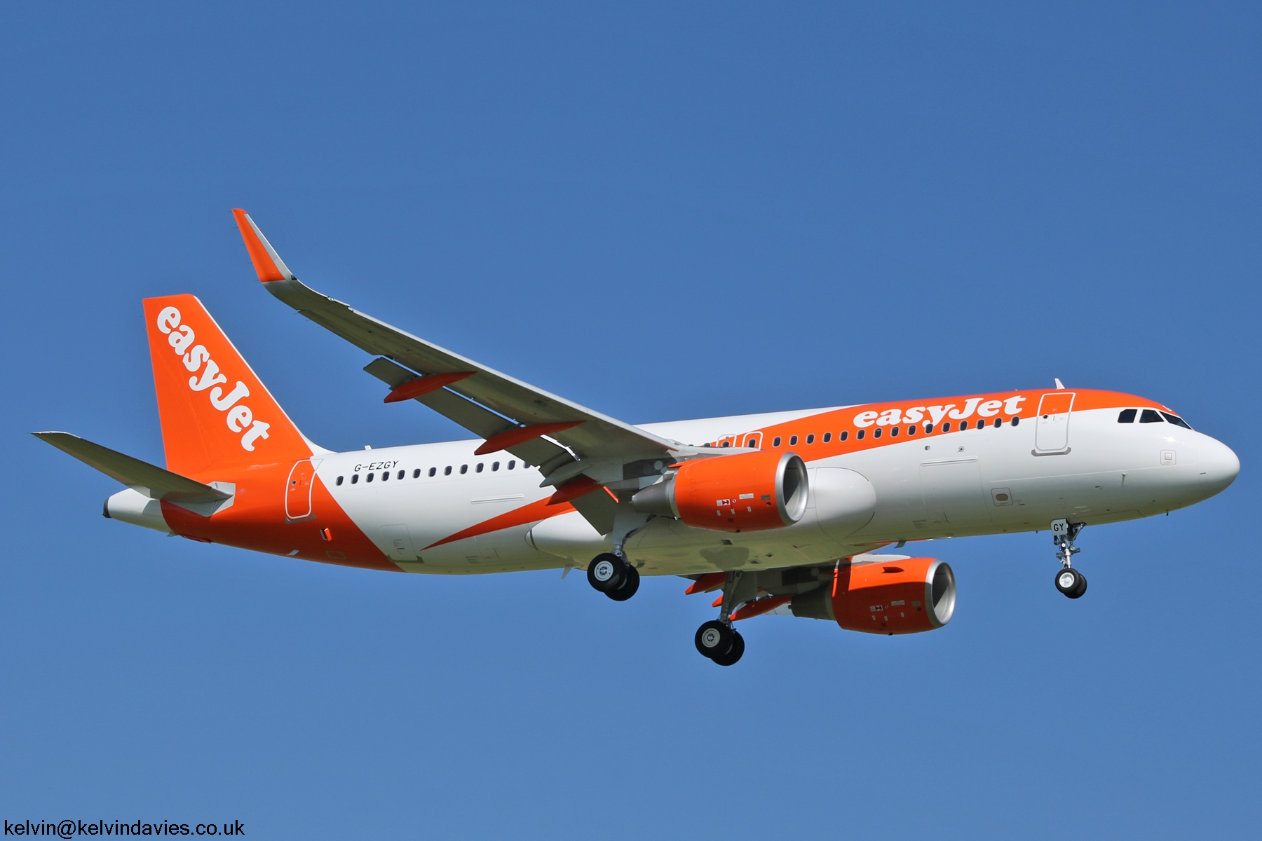 easyJet A320 G-EZGY