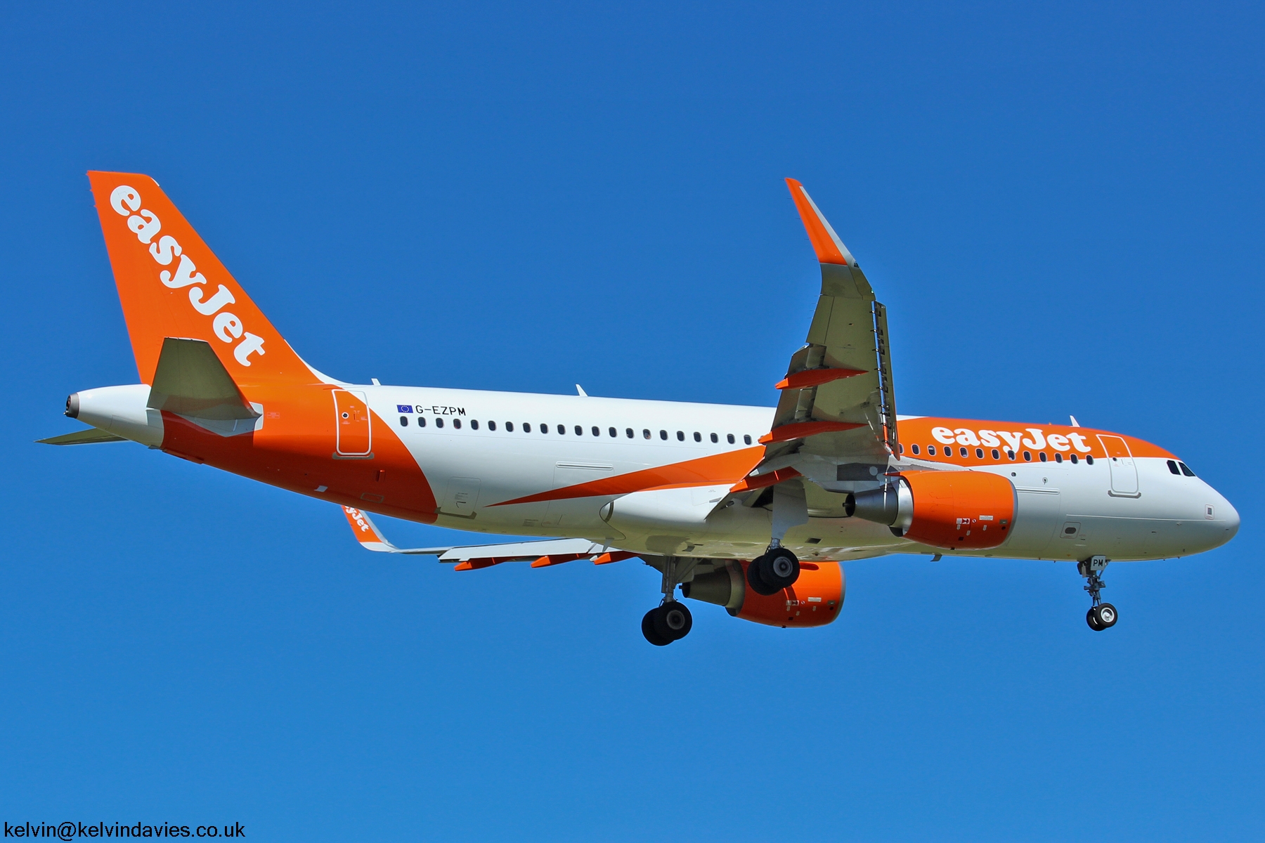 Easyjet A320 G-EZPM
