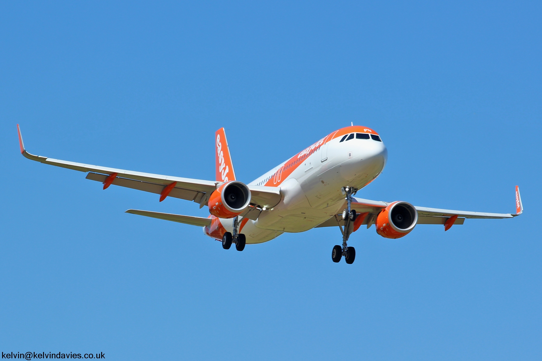 Easyjet A320 G-EZPN