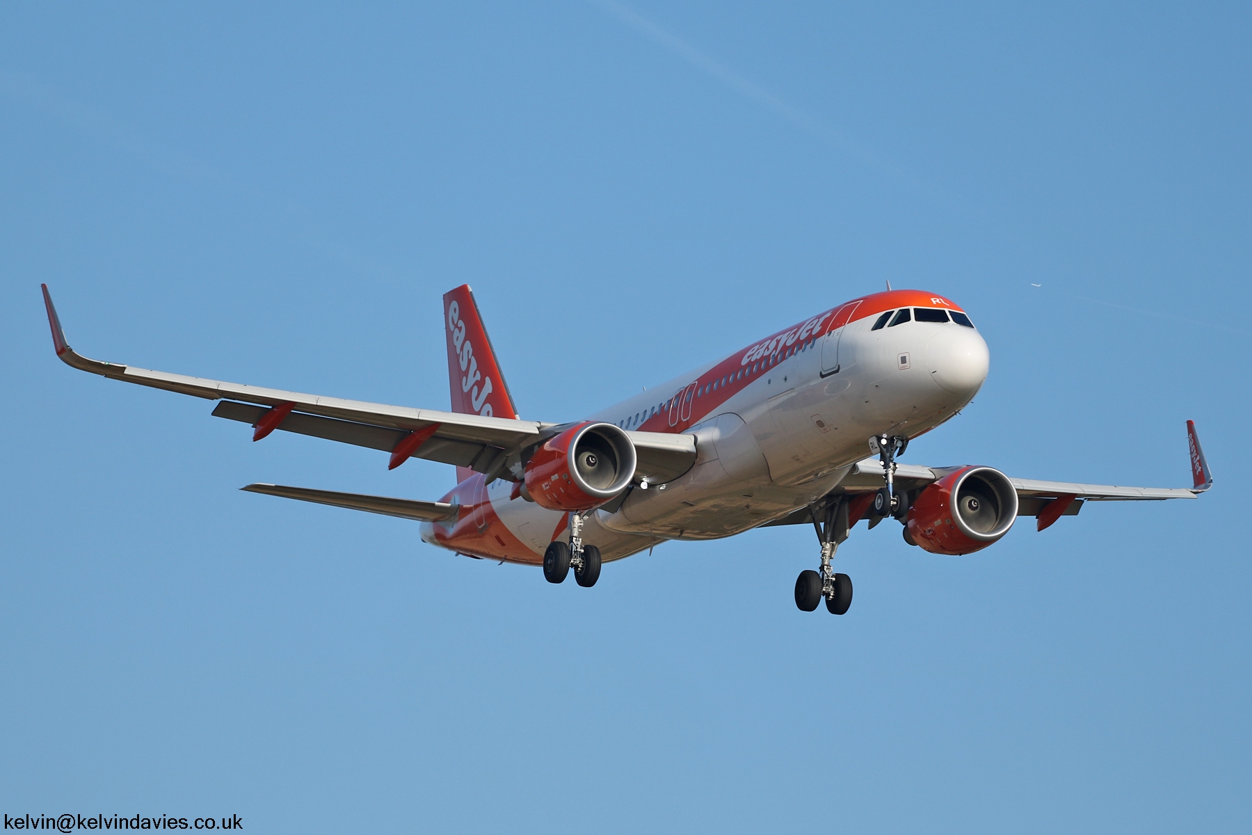 easyJet A320 G-EZRL