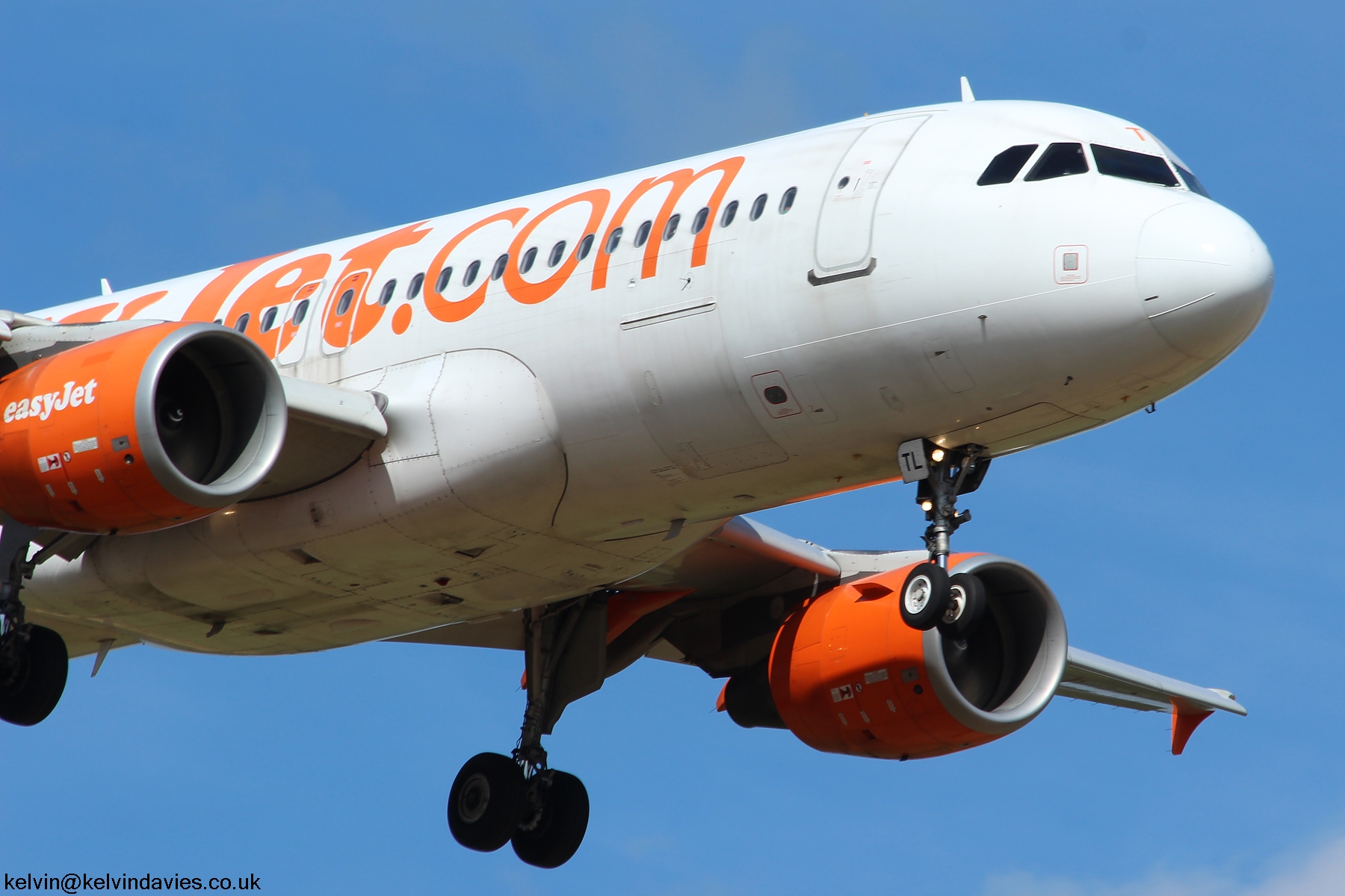 easyJet A320 G-EZTL