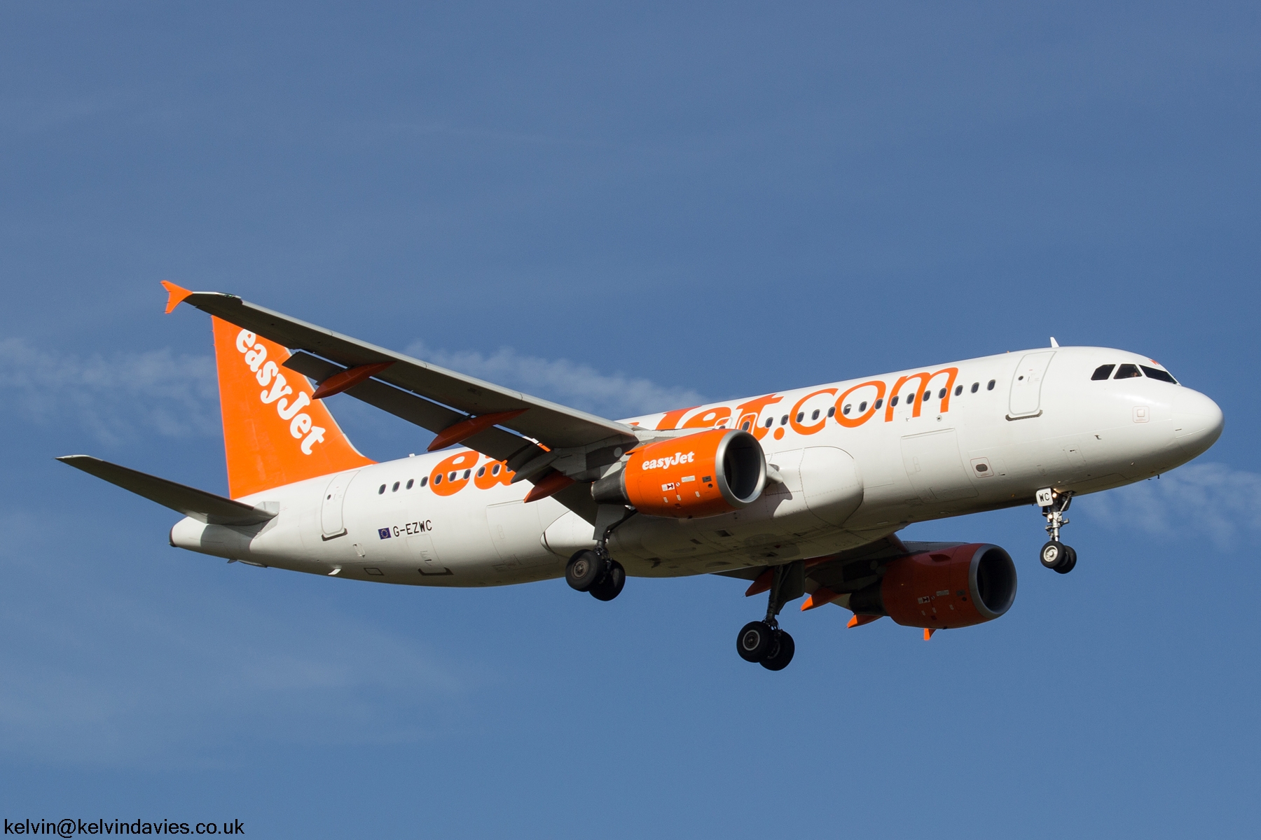 easyJet A320 G-EZWC