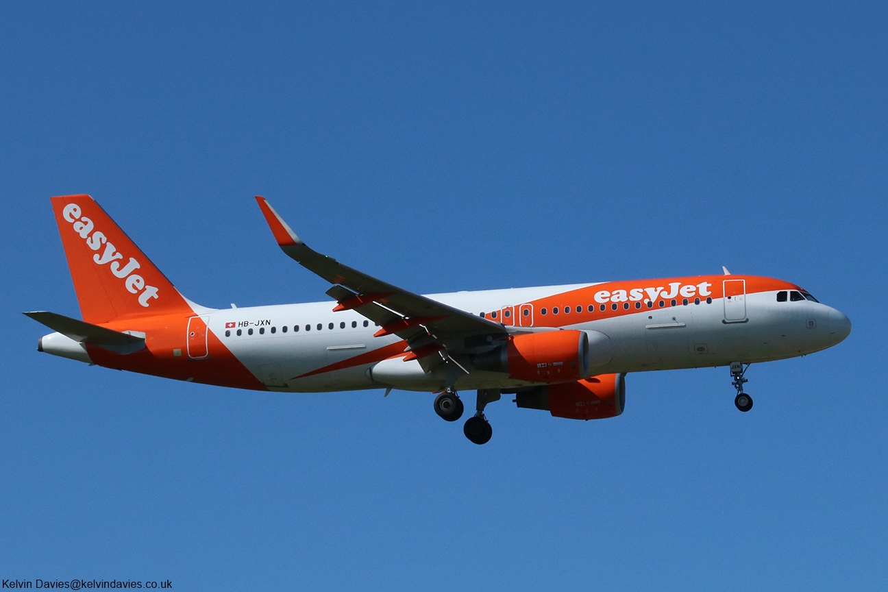 easyJet Switzerland A320 HB-JXN