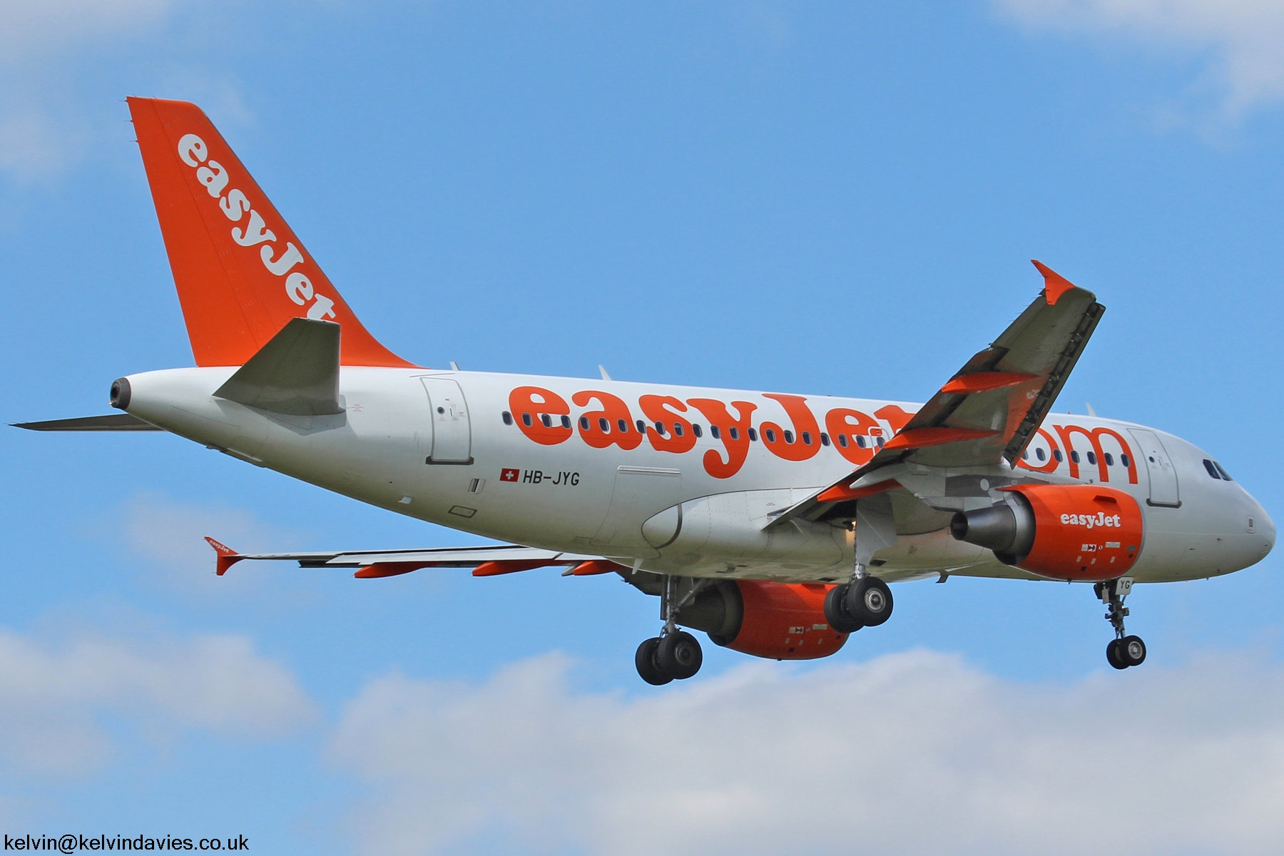 easyJet A319 HB-JYG