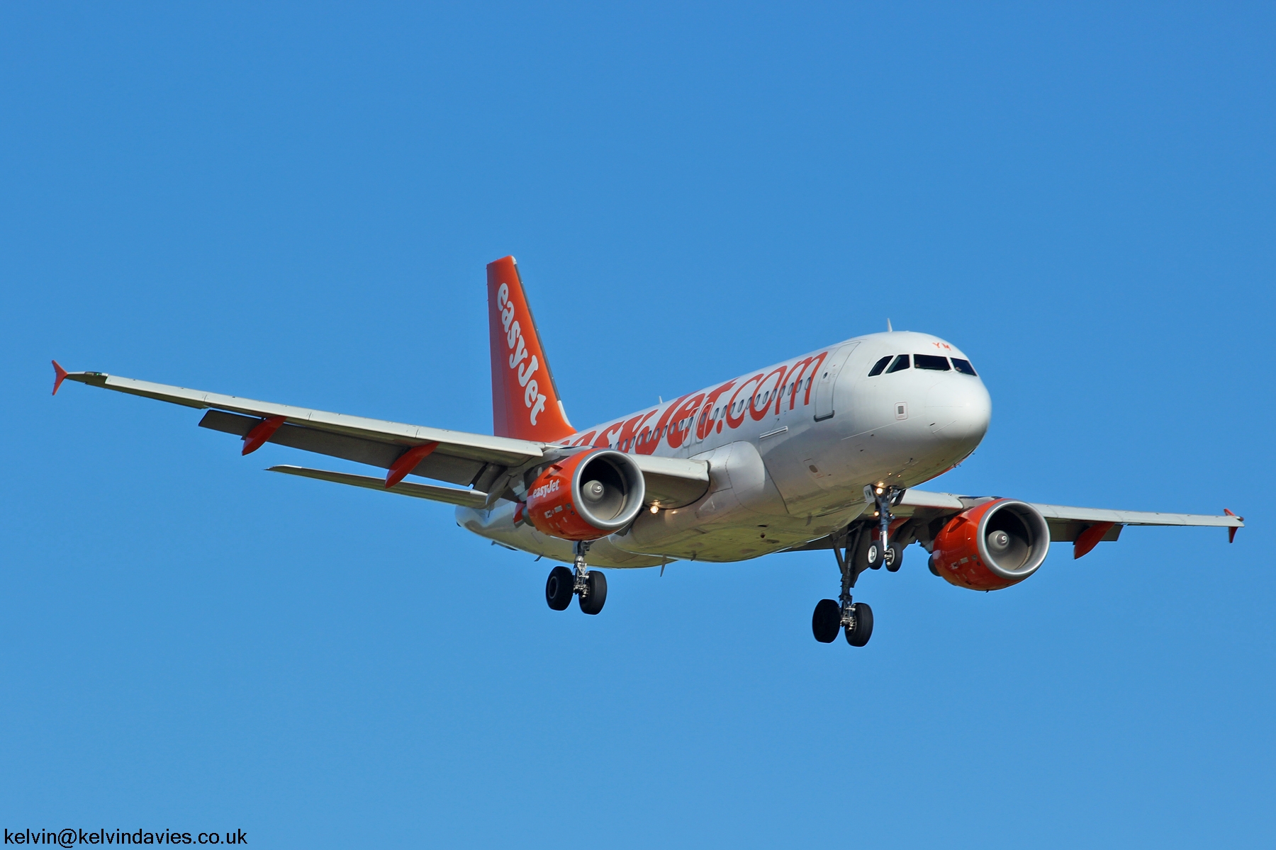 Easyjet Switzerland A319 HB-JYM