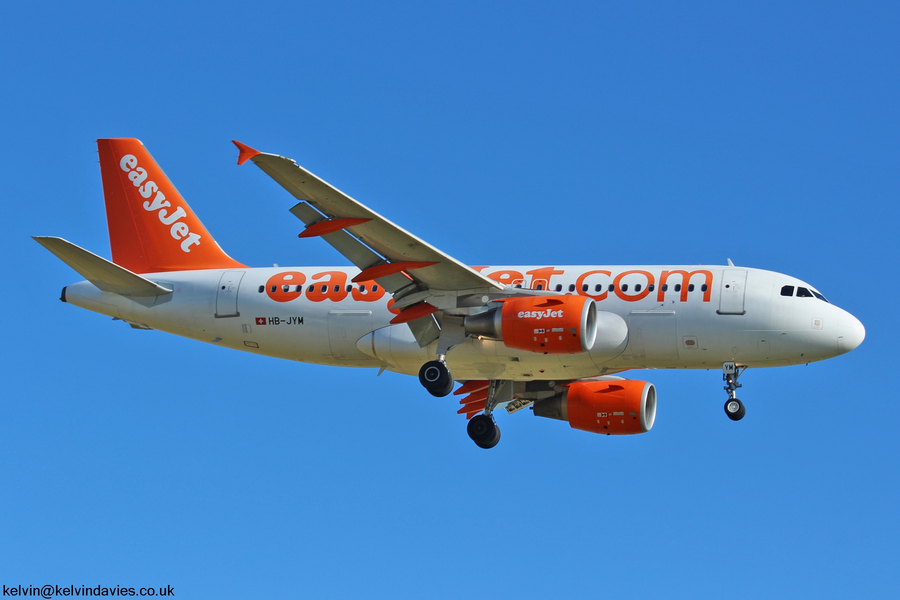 Easyjet Switzerland A319 HB-JYM