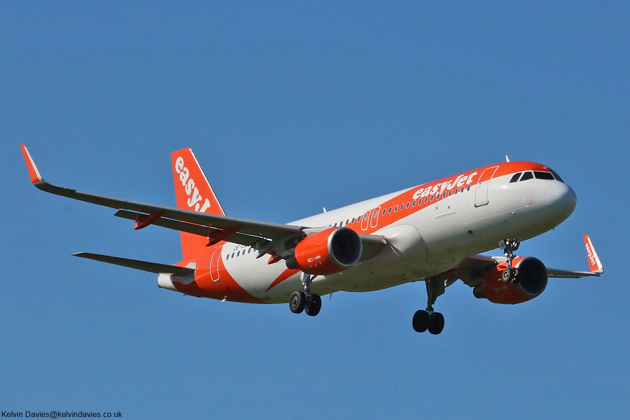 easyJet Switzerland A320 OE-IJU