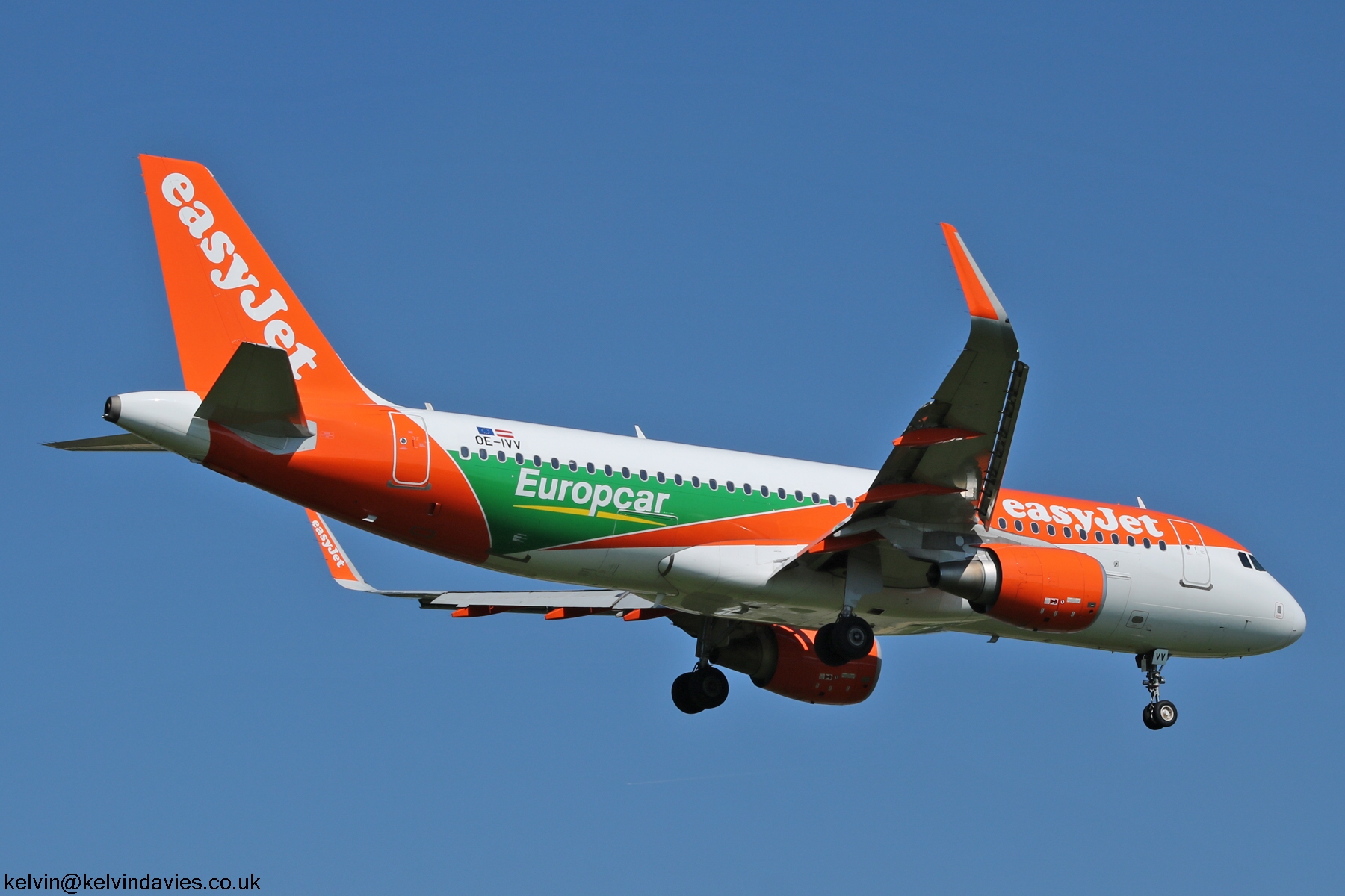 easyJet Europe A320 OE-IVV