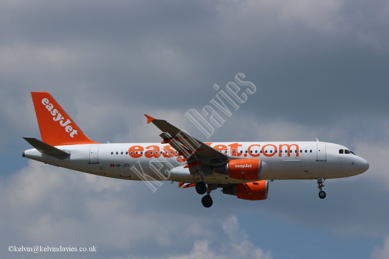 Easyjet Switzerland A320 HB-JZY