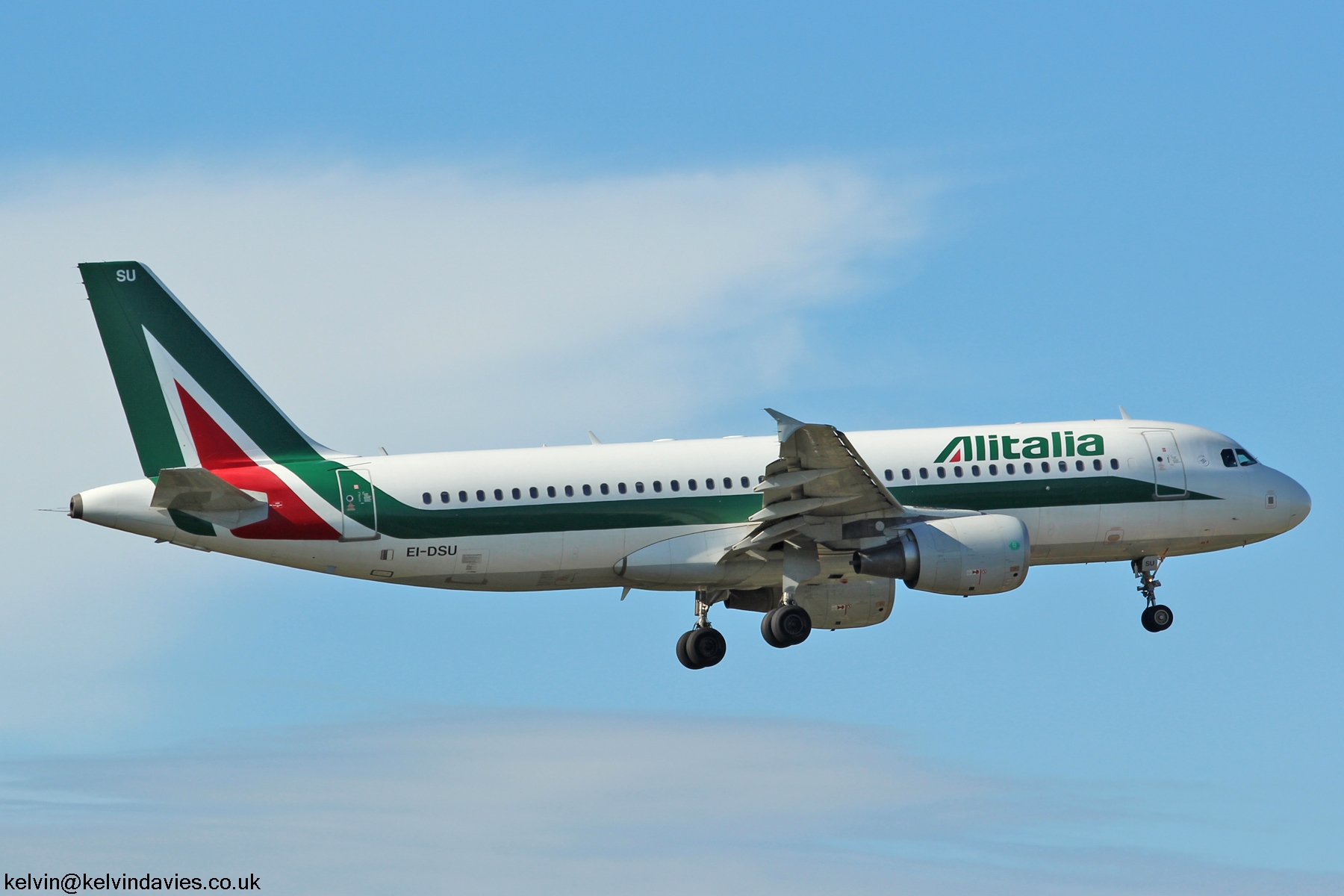 Alitalia A320 EI-DSU