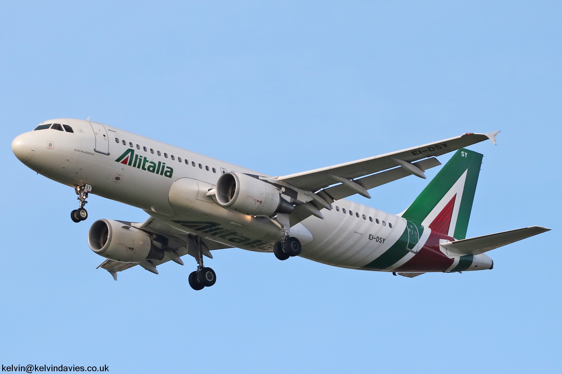 Alitalia A320 EI-DSY