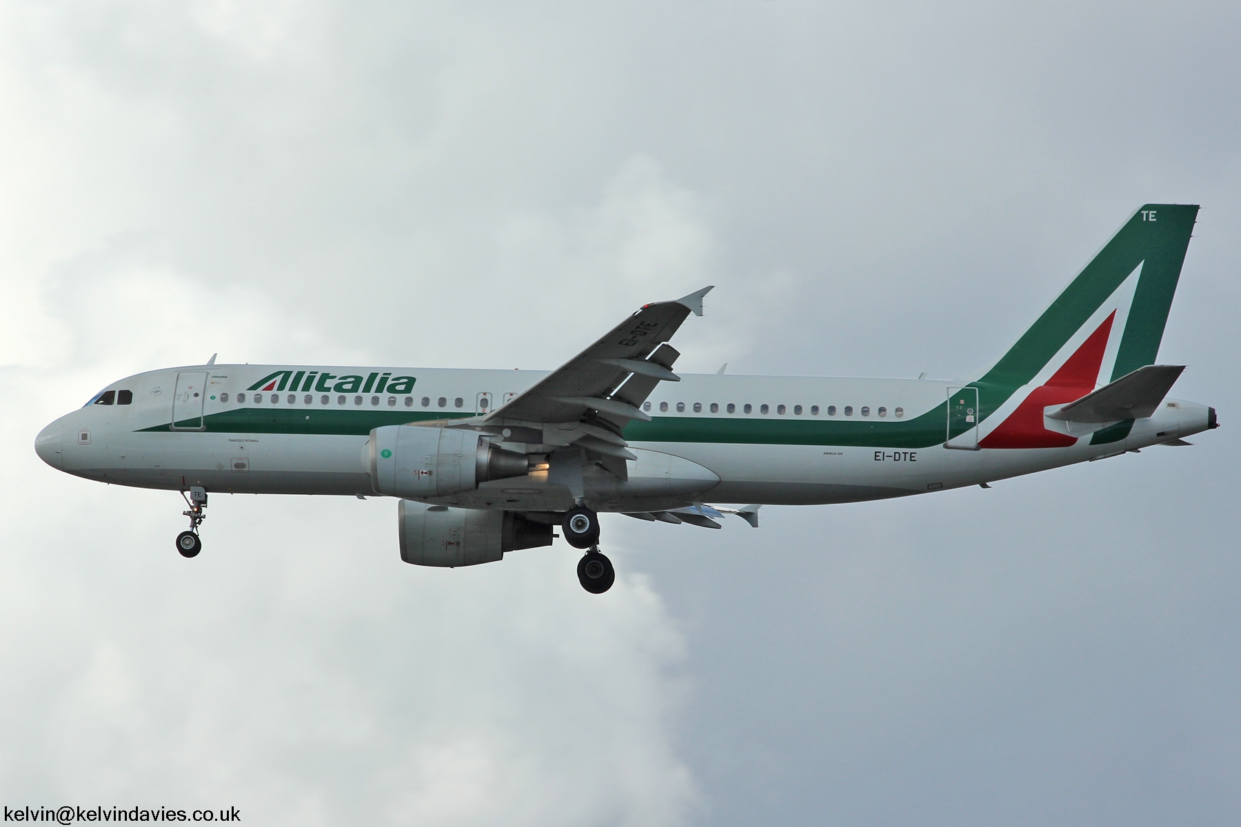 Alitalia A320 EI-DTE