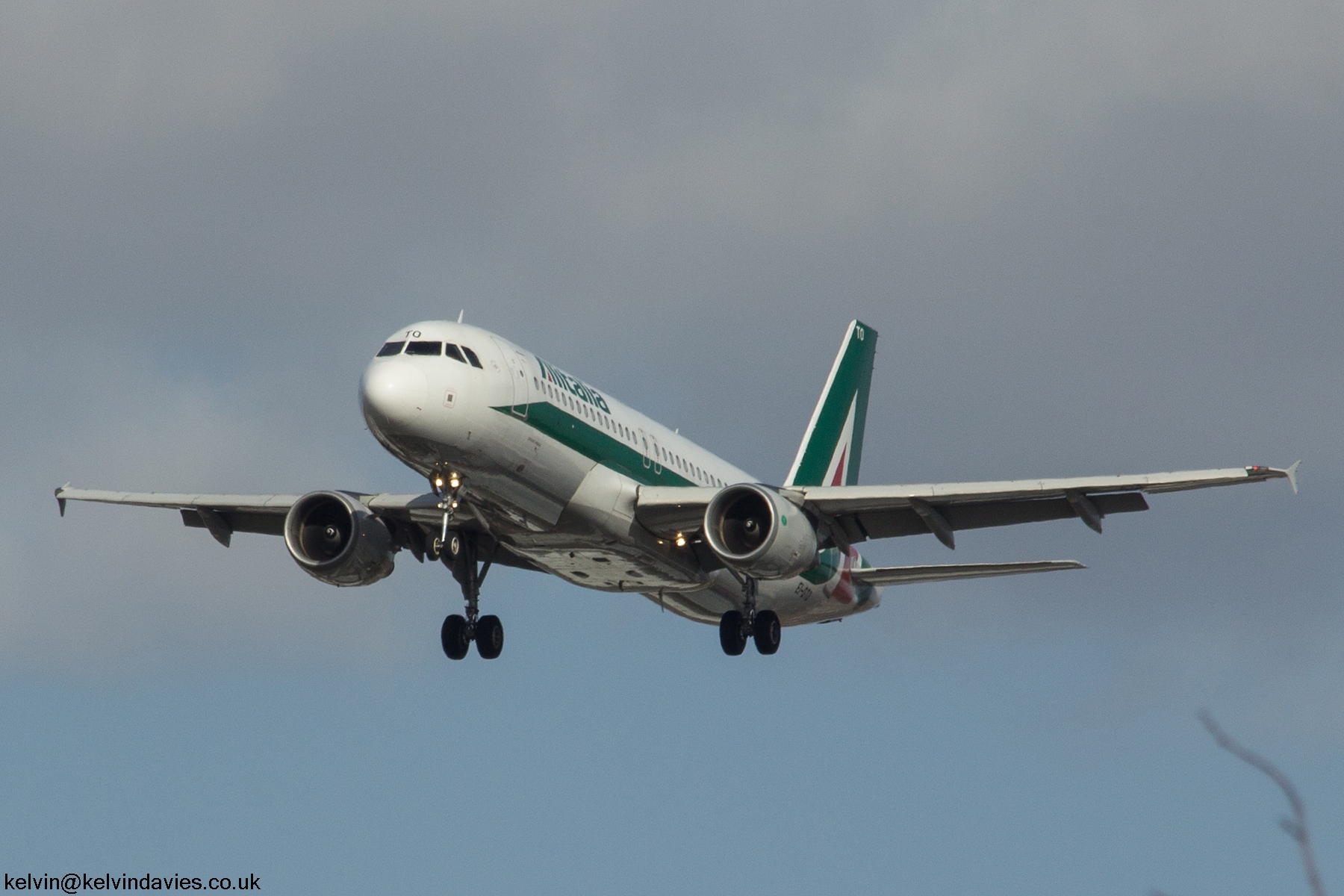 Alitalia A320 EI-DTO