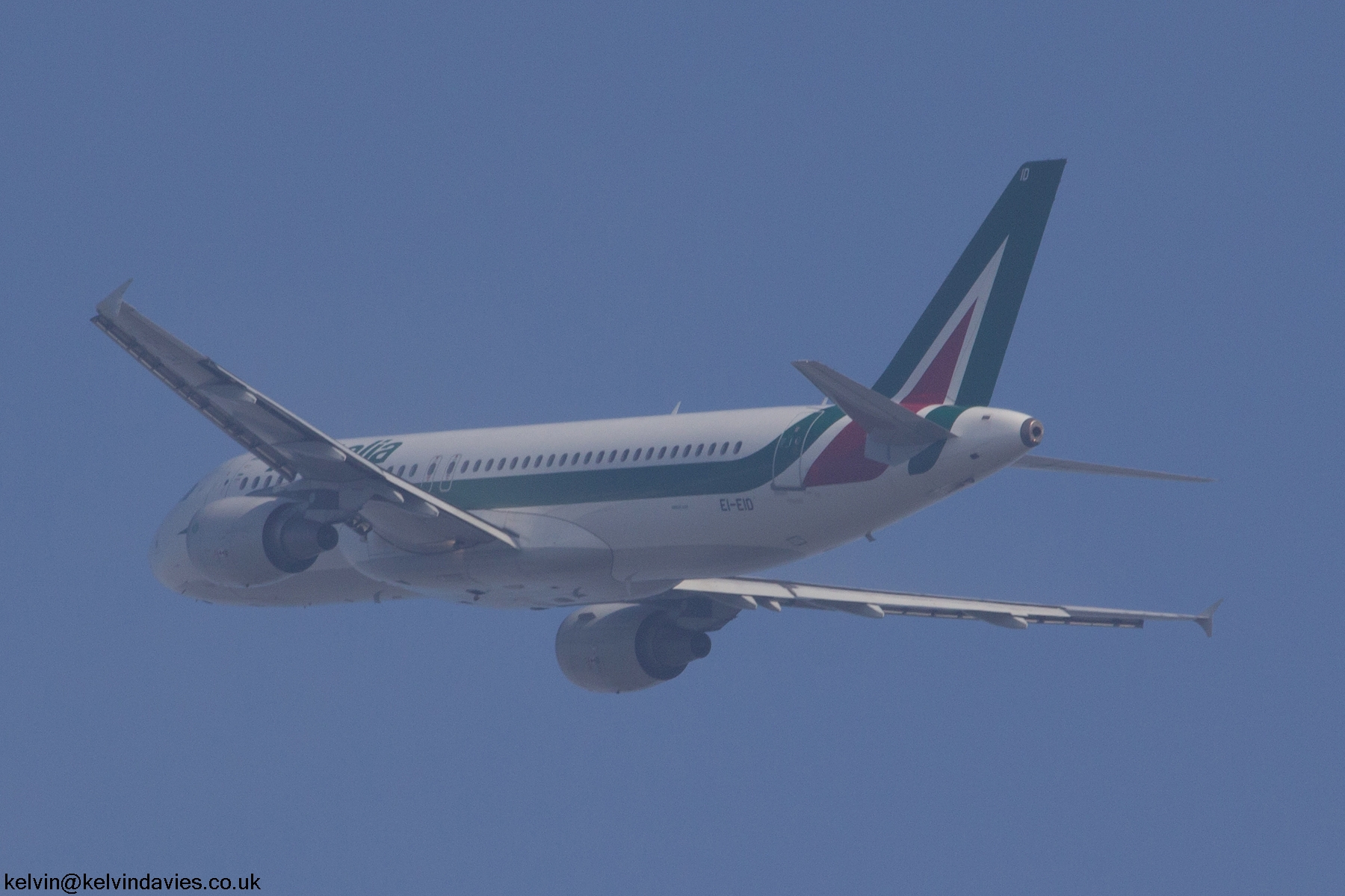 Alitalia A320 EI-EID