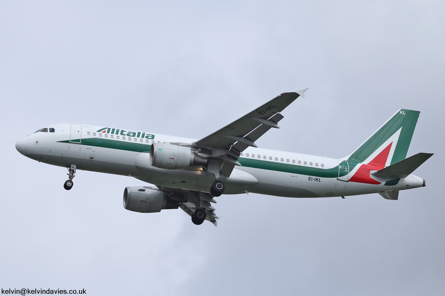 Alitalia A320 EI-IKL