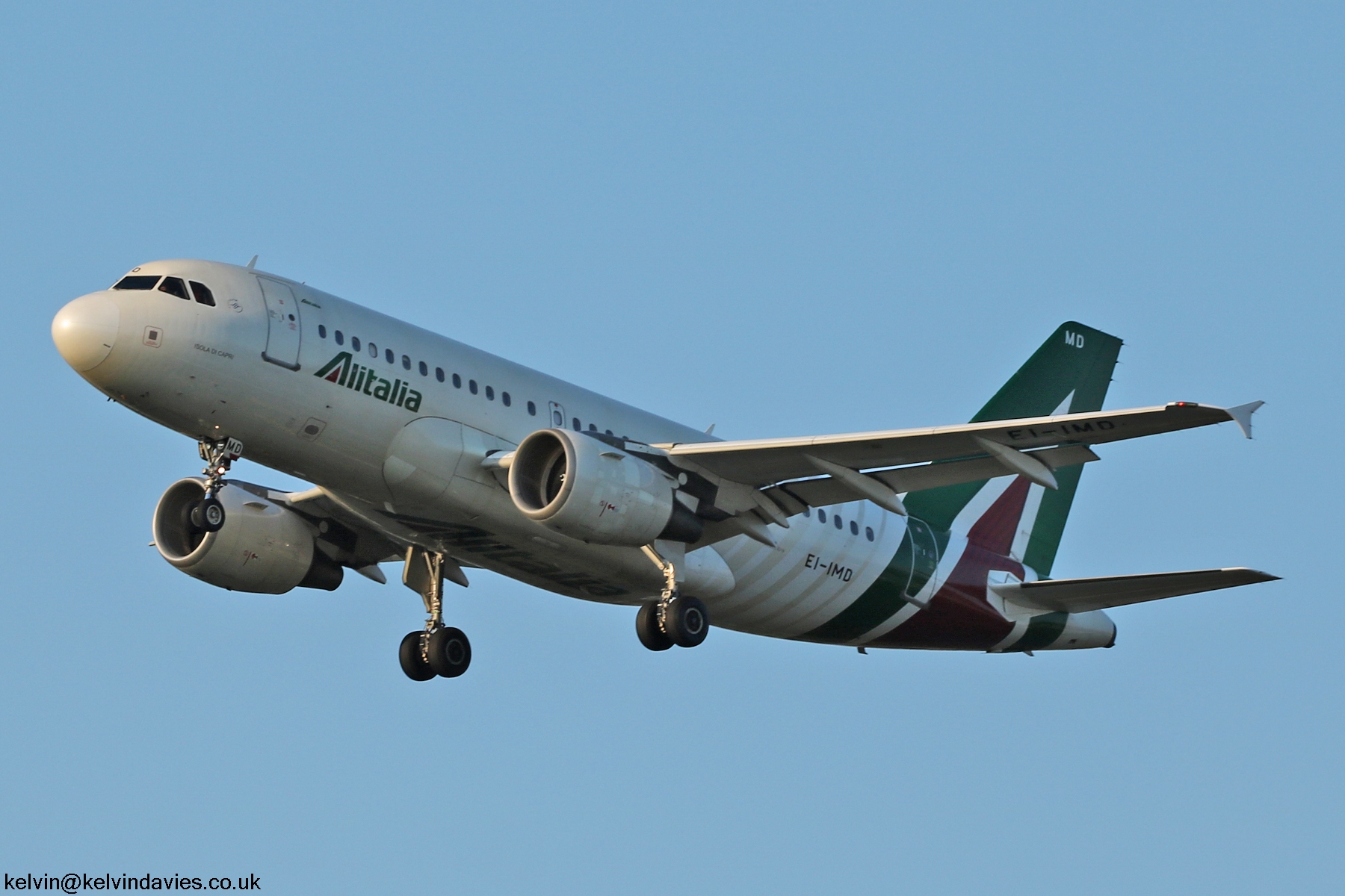 Alitalia A319 EI-IMD