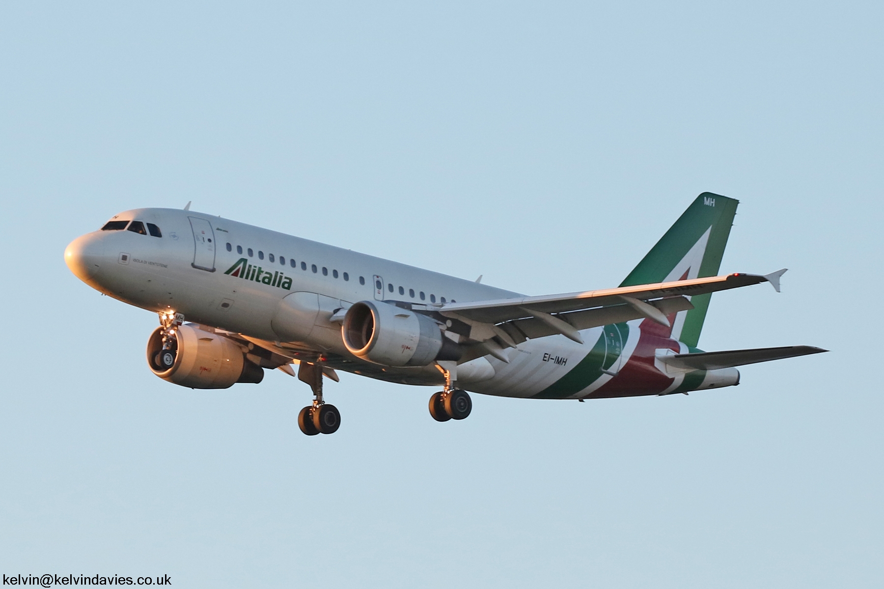 Alitalia A319 EI-IMH
