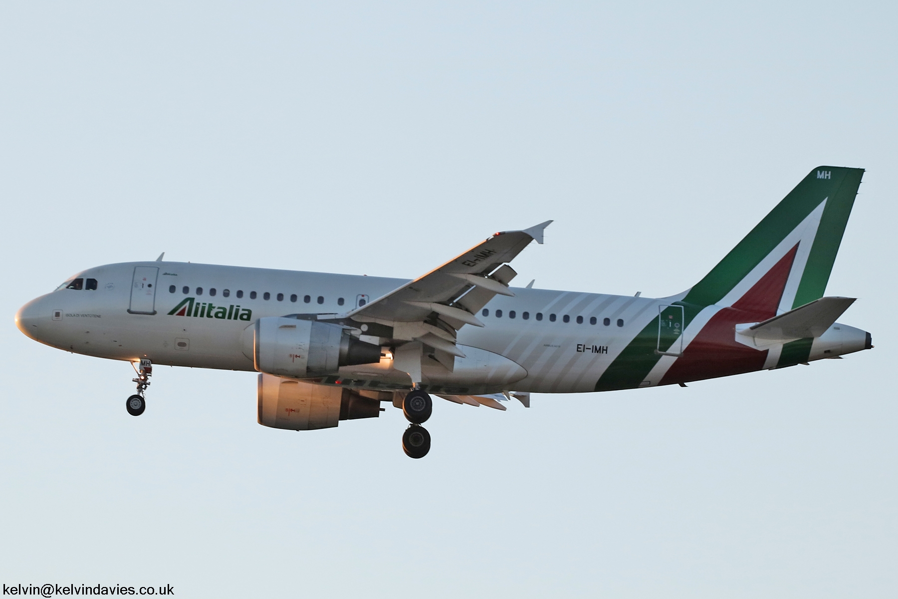 Alitalia A319 EI-IMH