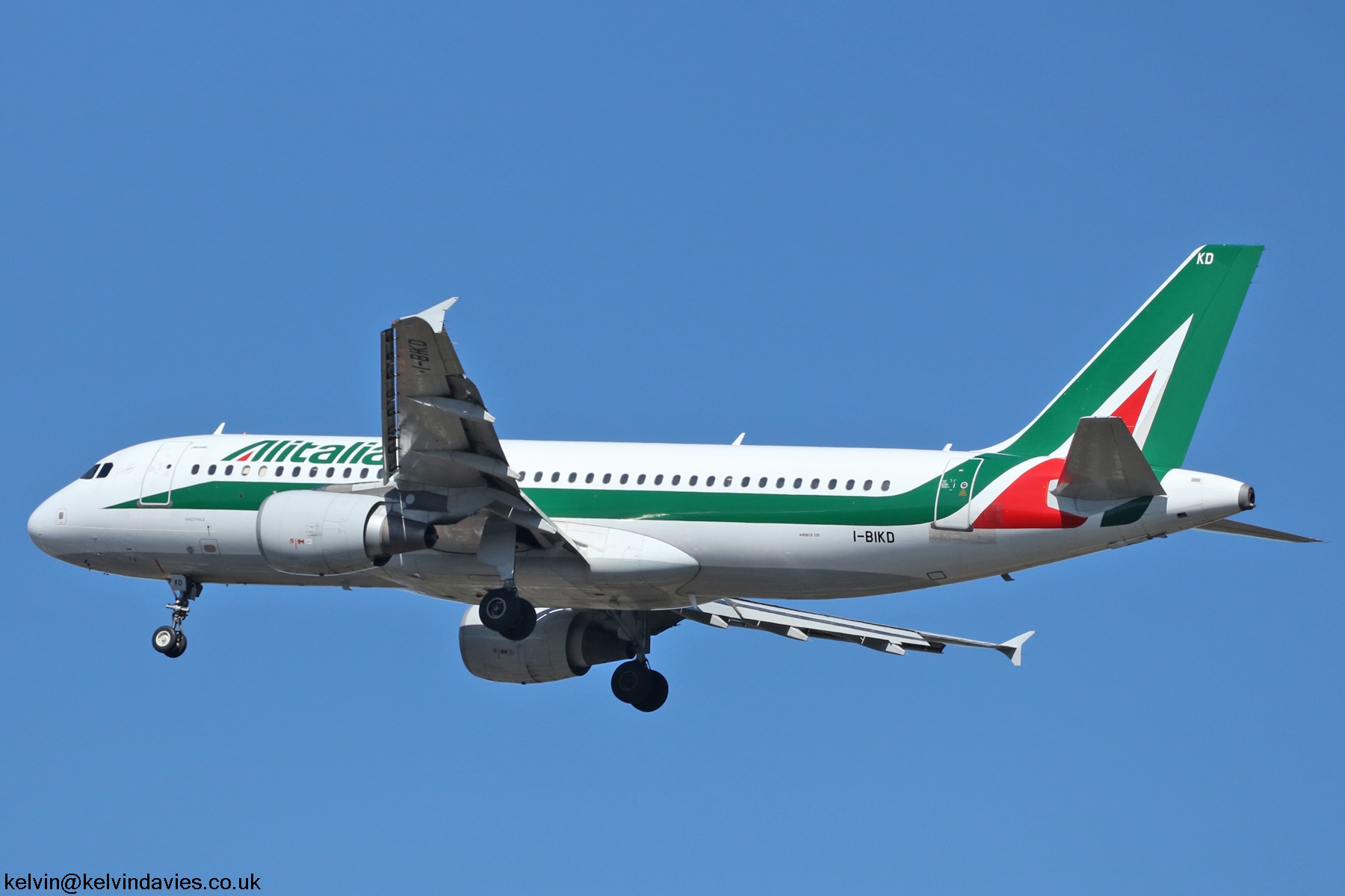 Alitalia A320 I-BIKD