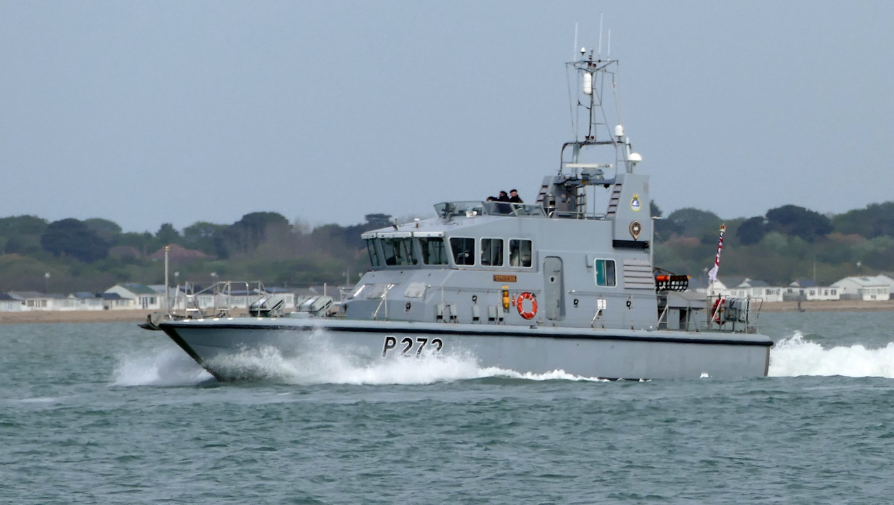P272 HMS SMITER