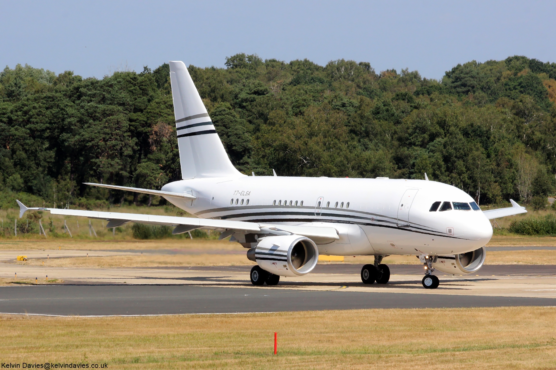 DC Aviation Al Futtaim ACJ318 T7-ELSA