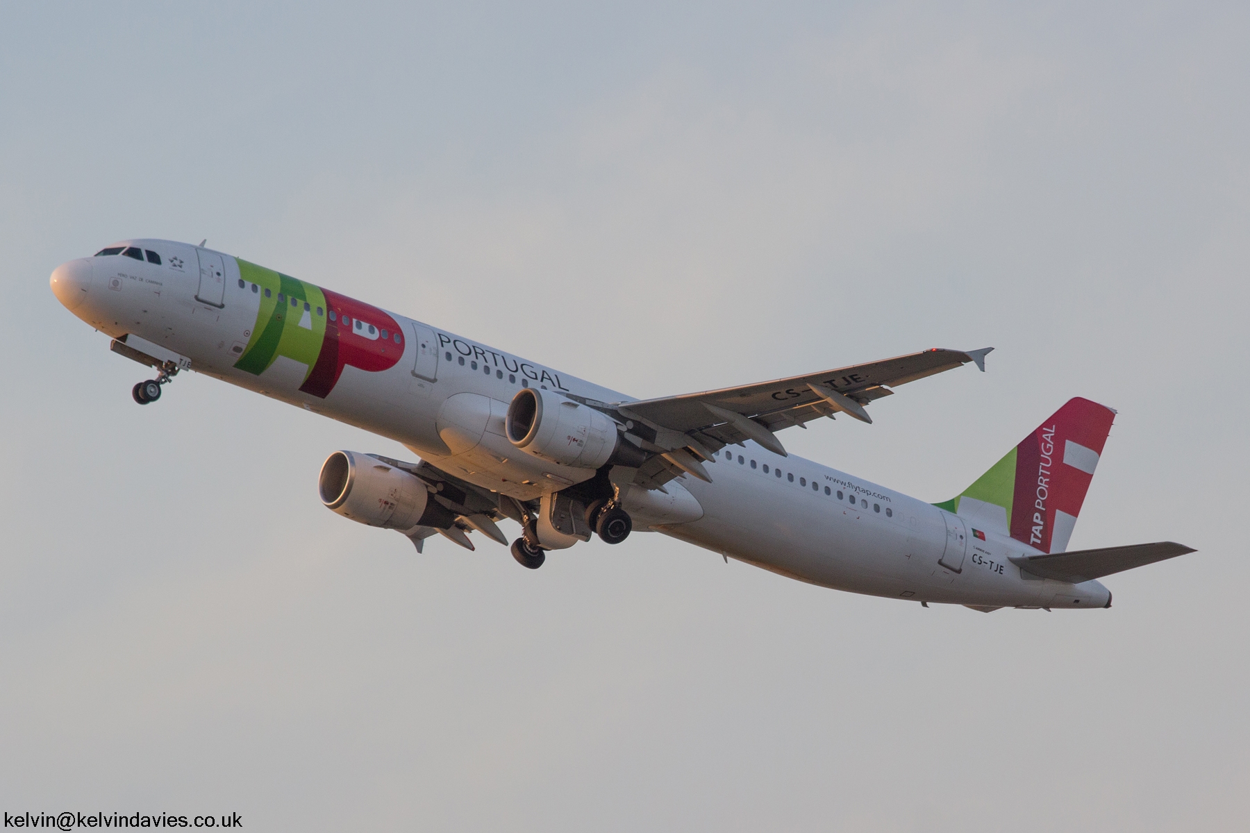 TAP A321 CS-TJE