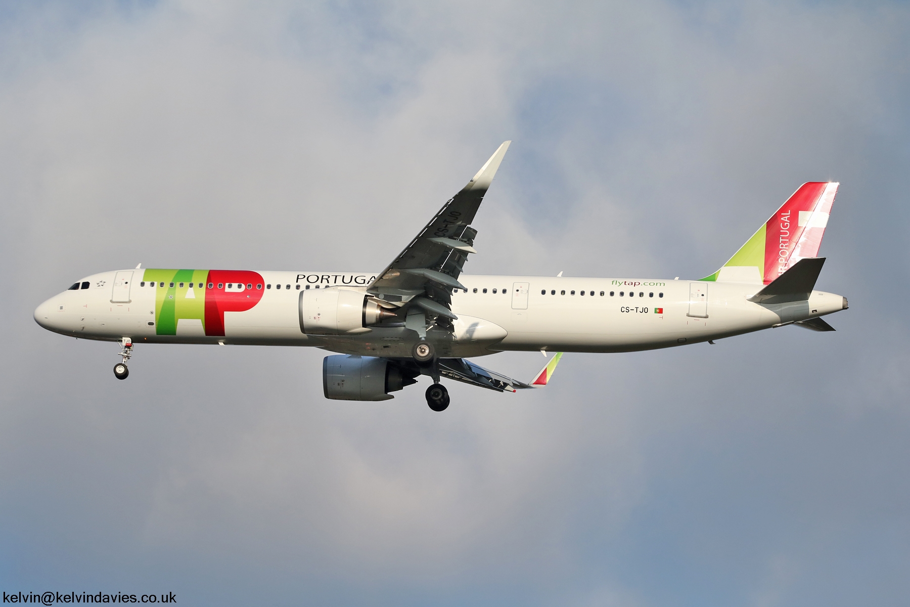 TAP A321 CS-TJO