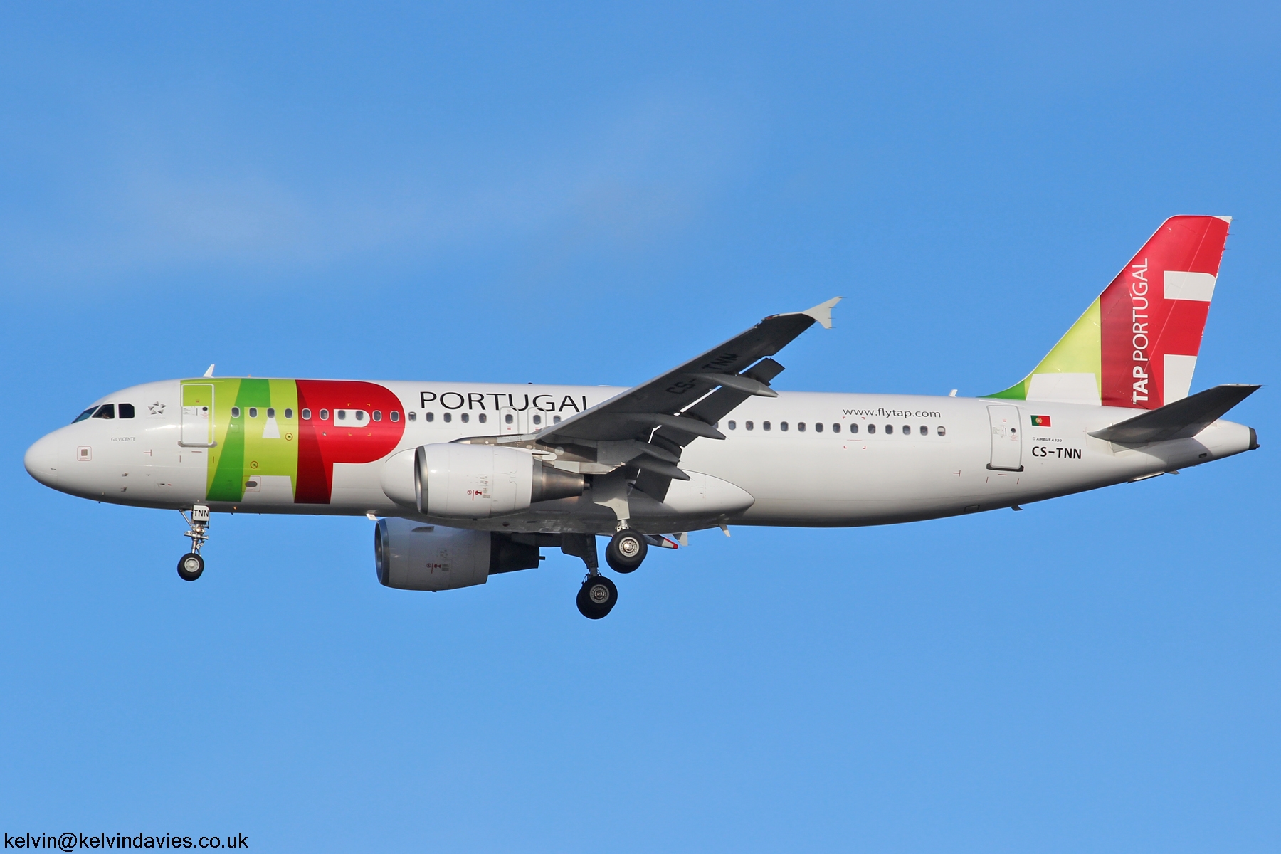 TAP A320 CS-TNN