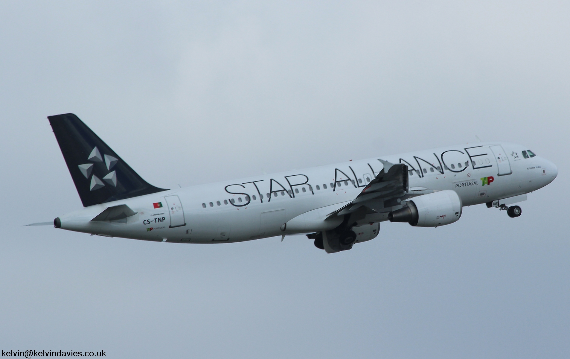 TAP A320 CS-TNP