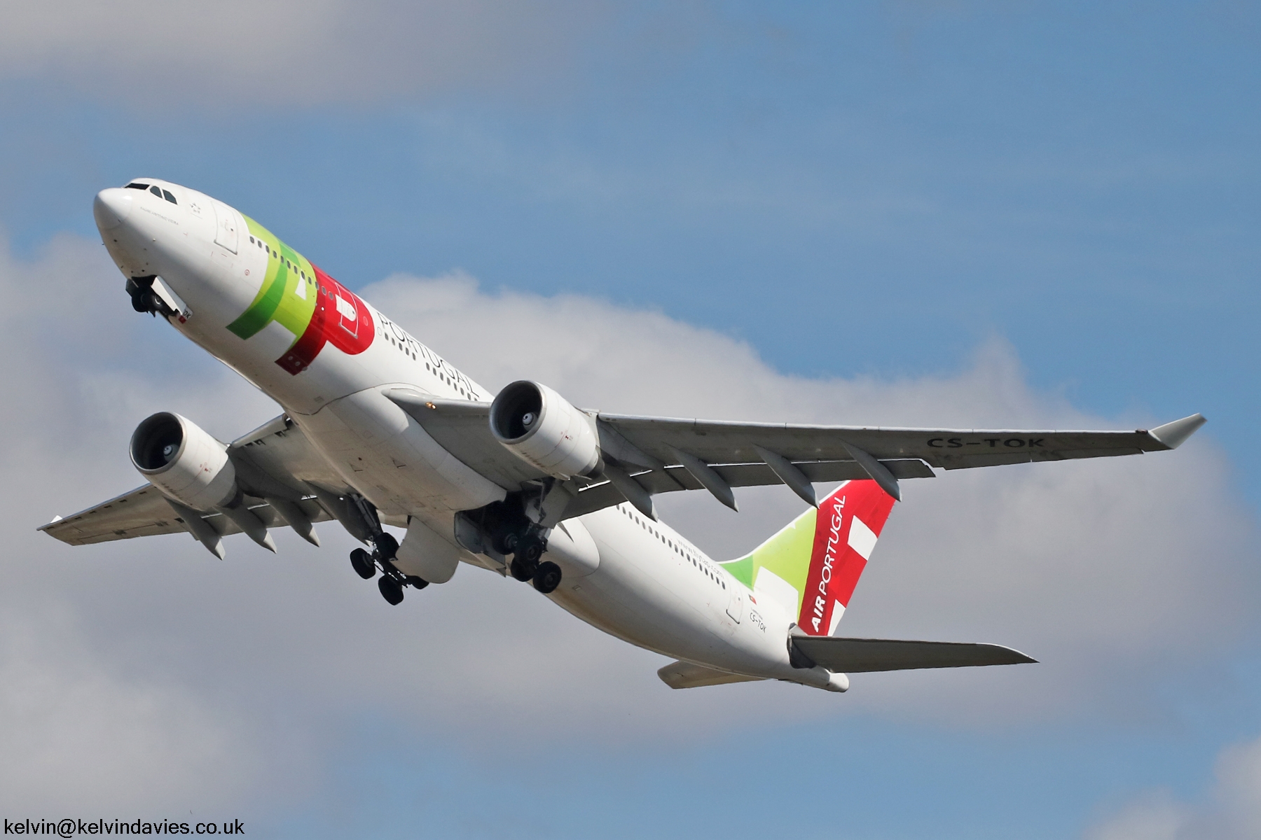 TAP A330 CS-TOK