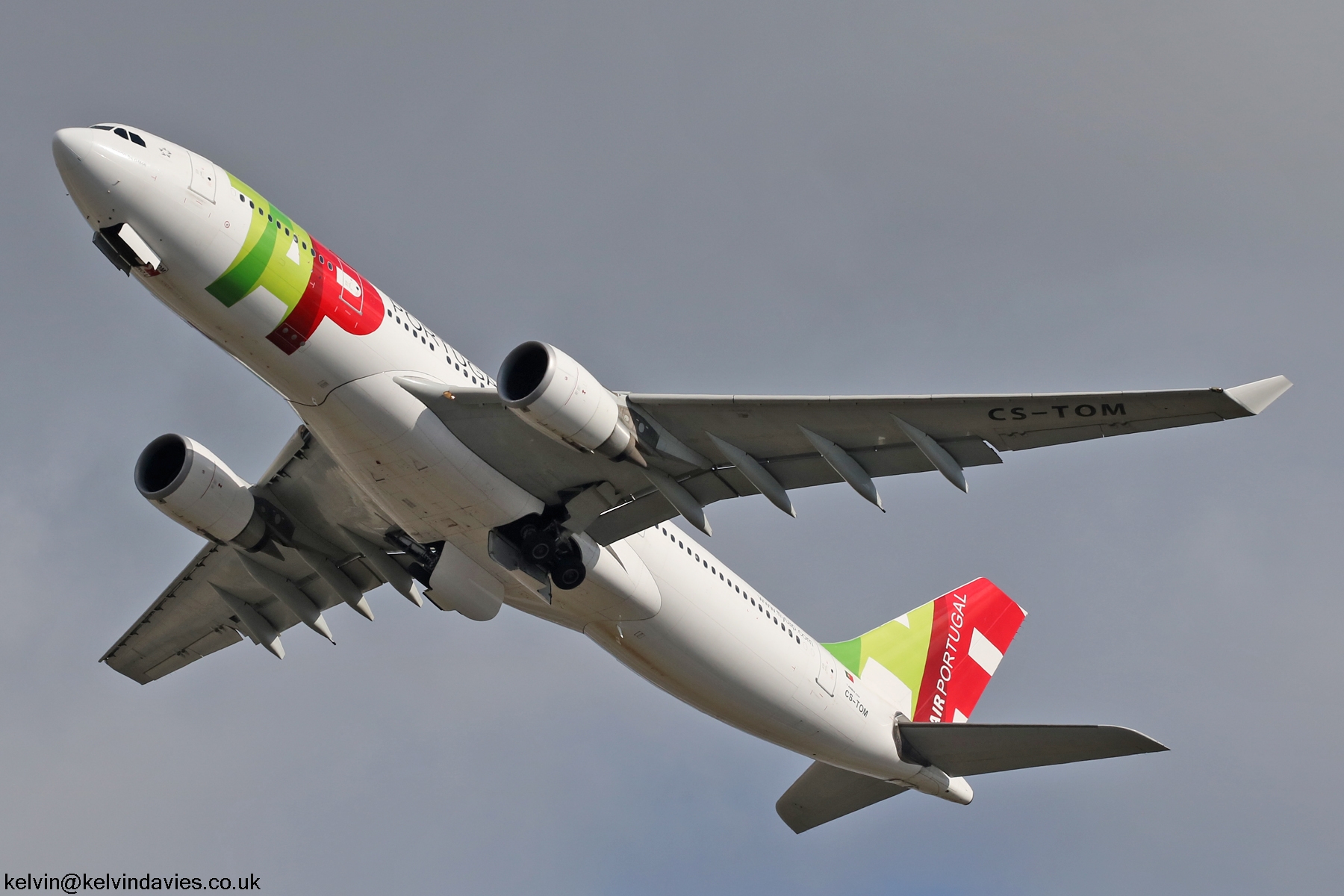 TAP A330 CS-TOM