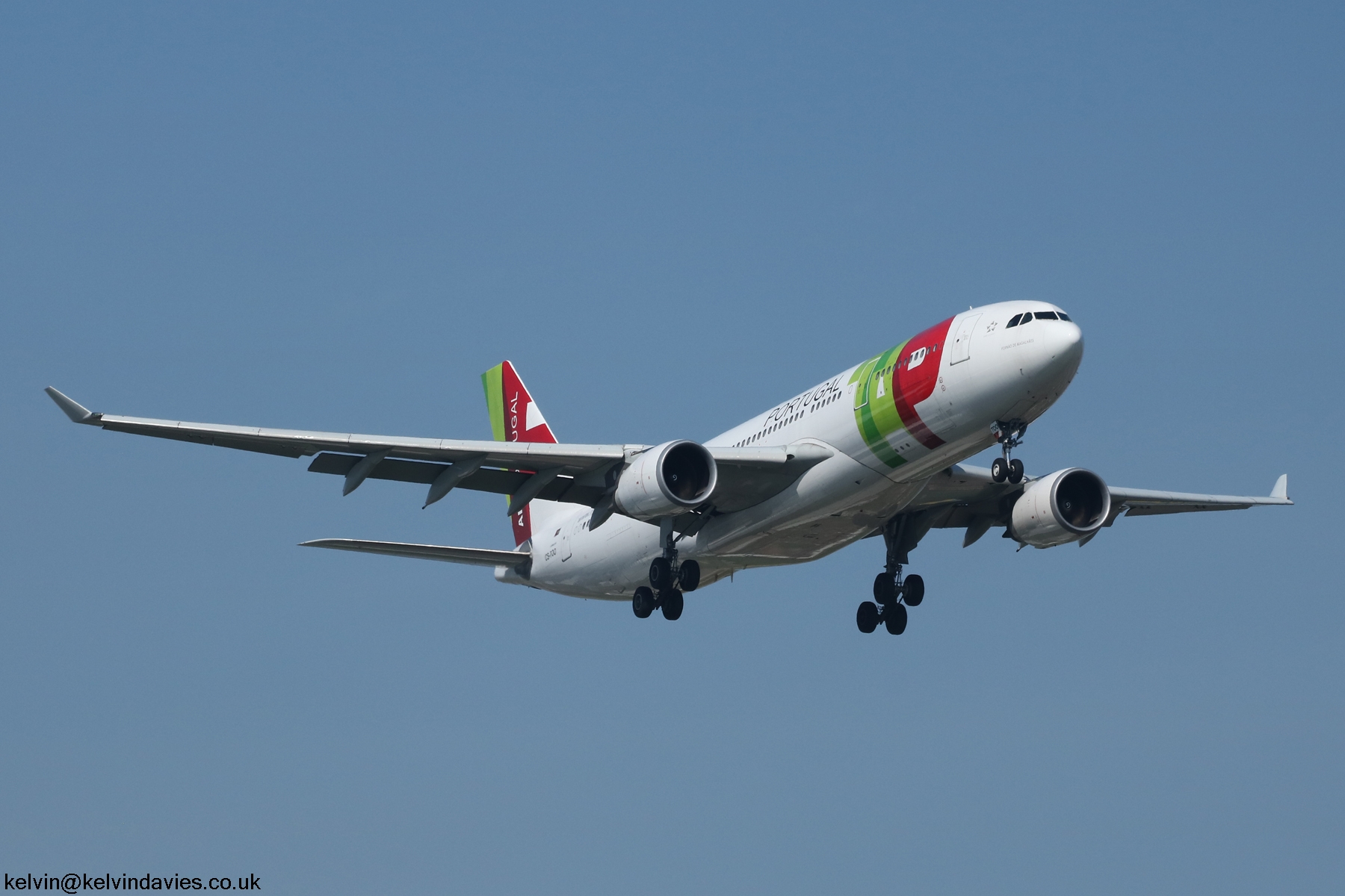 TAP A330 CS-TOO