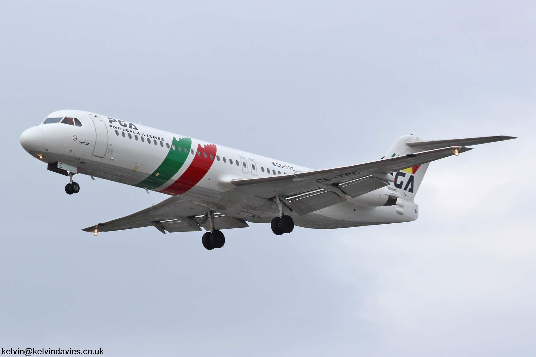 PGA Portugalia Fokker F100 CS-TPE